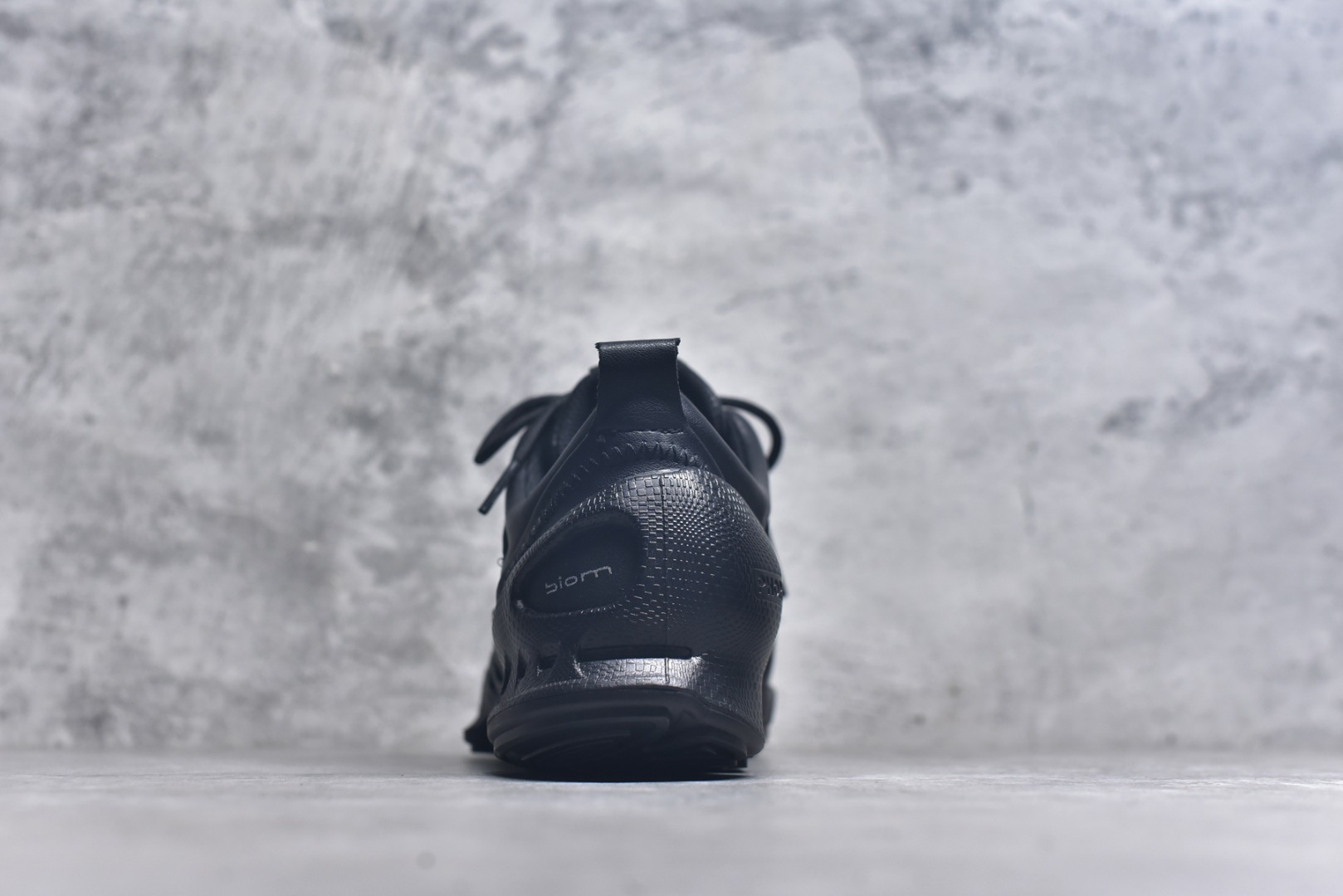 图片[5]-#ECCO爱步 小红书爆款 新款百搭休闲款 Ecco/爱步板鞋休闲鞋 透气轻质系带轻便运动鞋 货号：091504 51707 号码：39～44-选品中心