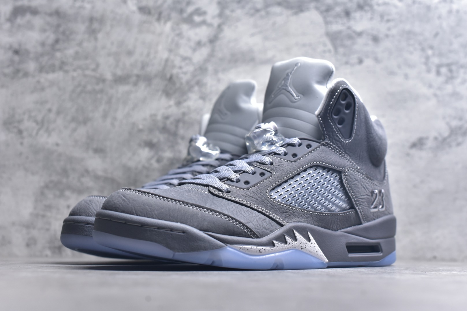 图片[2]-#Air Jordan 5 Retro \” Wolf Grey \” AJ5乔5 男子文化篮球鞋 DD0587-002 头部一线大厂OG出品 原鞋定版开发 原厂皮料原厂数据打造 高端外贸零售专供 最高限度还原官方 尺码：40 40.5 41 42 42.5 43 44 44.5 45 46 47.5-选品中心