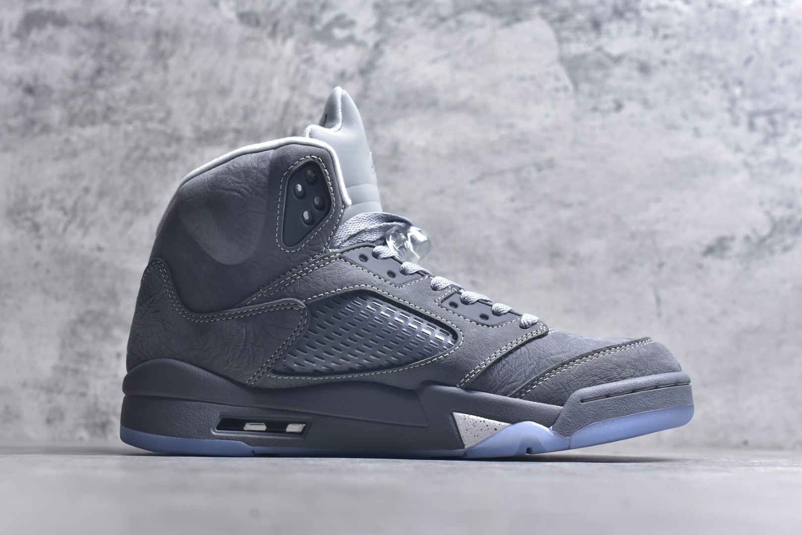 图片[3]-#Air Jordan 5 Retro \” Wolf Grey \” AJ5乔5 男子文化篮球鞋 DD0587-002 头部一线大厂OG出品 原鞋定版开发 原厂皮料原厂数据打造 高端外贸零售专供 最高限度还原官方 尺码：40 40.5 41 42 42.5 43 44 44.5 45 46 47.5-选品中心