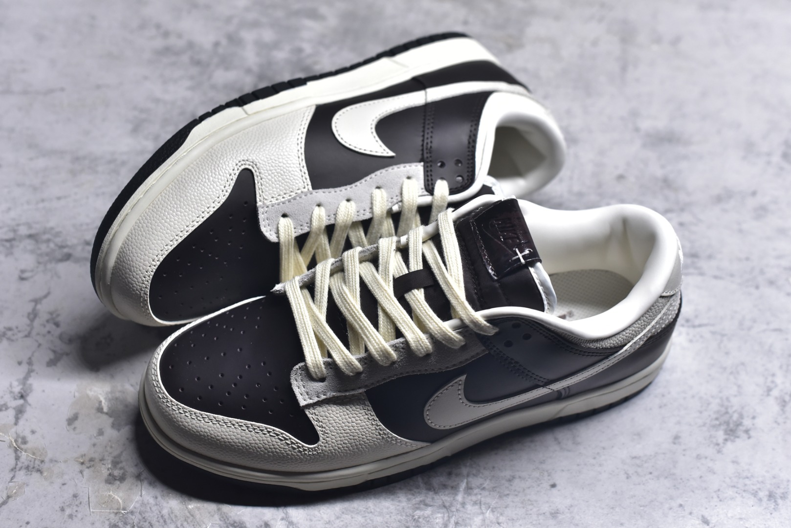 图片[7]-#NK Dunk Low 棕白 IH7333-200 实力大厂出品 新配色陆续开发 利润个位数只为口碑 全套原纸板楦头开发 确保原汁原味 完美呈现DUNK版型 一比一鞋头弧度高度鞋身弧度 此版本只针对中端市场 皮料材质有所更替 其他数据细节工艺流程均保持一致 绝不口嗨 细节品控鞋型随意对比 独家私模官方第六代原厂航空铝磨具打磨大底 鞋头坡度极致还原 无解鞋型 原盒原配 圈内天花板工艺 原厂玻璃冲刀 超高清洁度 全鞋零毛边皮料切割 原厂中底布点胶 中底布拉帮走线遵循公司 尺码：36 36.5 37.5 38 38.5 39 40 40.5 41 42 42.5 43 44 44.5 45 46-选品中心