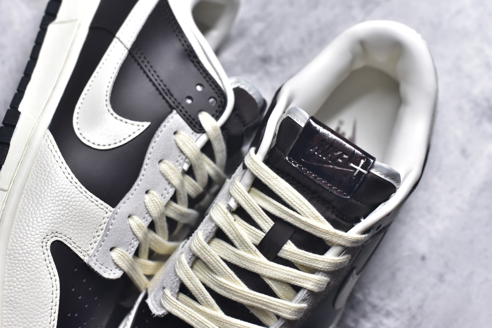 图片[9]-#NK Dunk Low 棕白 IH7333-200 实力大厂出品 新配色陆续开发 利润个位数只为口碑 全套原纸板楦头开发 确保原汁原味 完美呈现DUNK版型 一比一鞋头弧度高度鞋身弧度 此版本只针对中端市场 皮料材质有所更替 其他数据细节工艺流程均保持一致 绝不口嗨 细节品控鞋型随意对比 独家私模官方第六代原厂航空铝磨具打磨大底 鞋头坡度极致还原 无解鞋型 原盒原配 圈内天花板工艺 原厂玻璃冲刀 超高清洁度 全鞋零毛边皮料切割 原厂中底布点胶 中底布拉帮走线遵循公司 尺码：36 36.5 37.5 38 38.5 39 40 40.5 41 42 42.5 43 44 44.5 45 46-选品中心