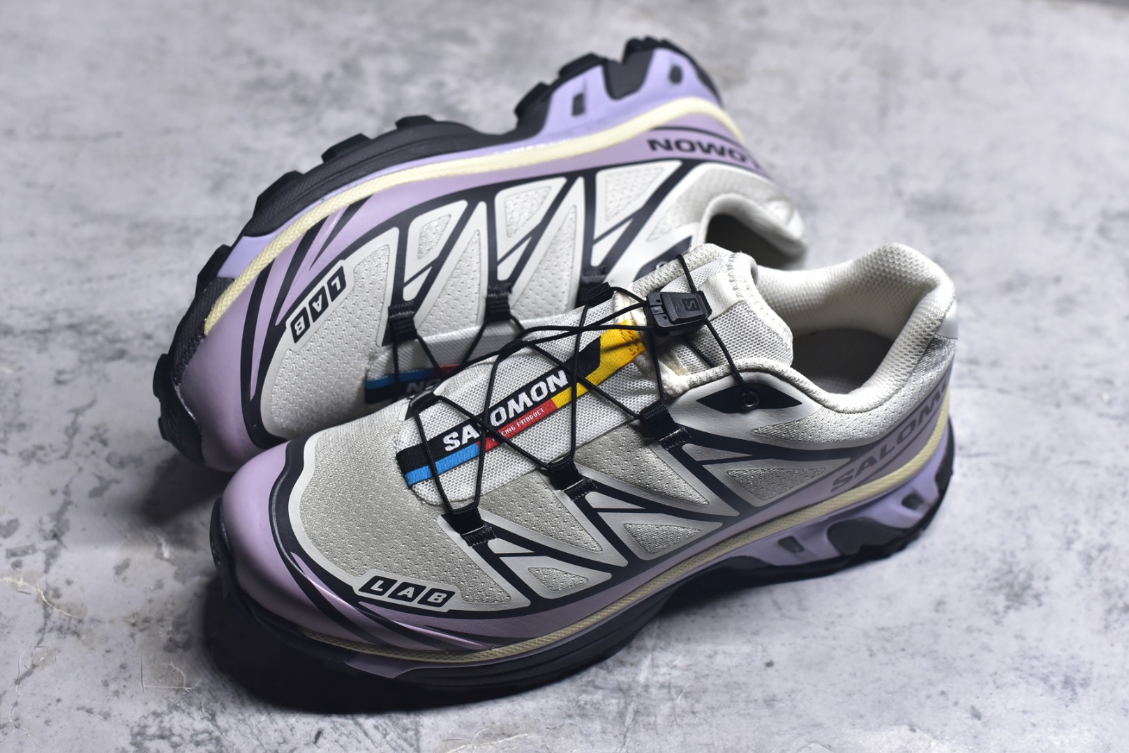 图片[7]-#法国户外品牌-萨洛蒙 Salomon XT-6 萨洛蒙复古潮流户外机能登山跑鞋 纯原外贸平台特供订单 耗时半年巨作 全套原纸板楦头开发 原厂特供网布配套加持 确保原汁原味 完美呈现版型 原档数据独家私模五层组合大底 男女鞋同步官方开发至46.5 原装Ortholite轻量化鞋垫 中底布带钢印编号 原厂TPU锁扣 进口港宝加持 后跟自然饱满 还原公司包裹性 鞋面以“锯齿”状的包裹系统呈现 在基色底之下加入了各种色点缀 将公司的最新技术和时尚前卫的造型融入耐用的长跑款式中 鞋面由 TPU 薄膜制成 并焊接在高耐磨网眼上 使其既时尚又坚固 由 ACS底盘支撑 可增强稳定性和支撑力 以及由橡胶凸耳 Contragrip外底覆盖的 EVA 缓冲中底 旨在应对崎岖的地形 鞋舌上的彩色Salomon 标签、Quicklace 系统以及鞋头、鞋舌和鞋跟上的附加品牌使细节更加完美 让穿着者可以轻松驾驭户外与通勤下的任何运动生活场景 无缝鞋身户外随意纵横 颜值与脚感兼备 出街通勤 绝对非常吸睛 你值得拥有 货号： 477376 263633 尺码：36 36.5 37.5 38 38.5 39 40 40.5 41 42 42.5 43 44 44.5 45 46 46.5-选品中心