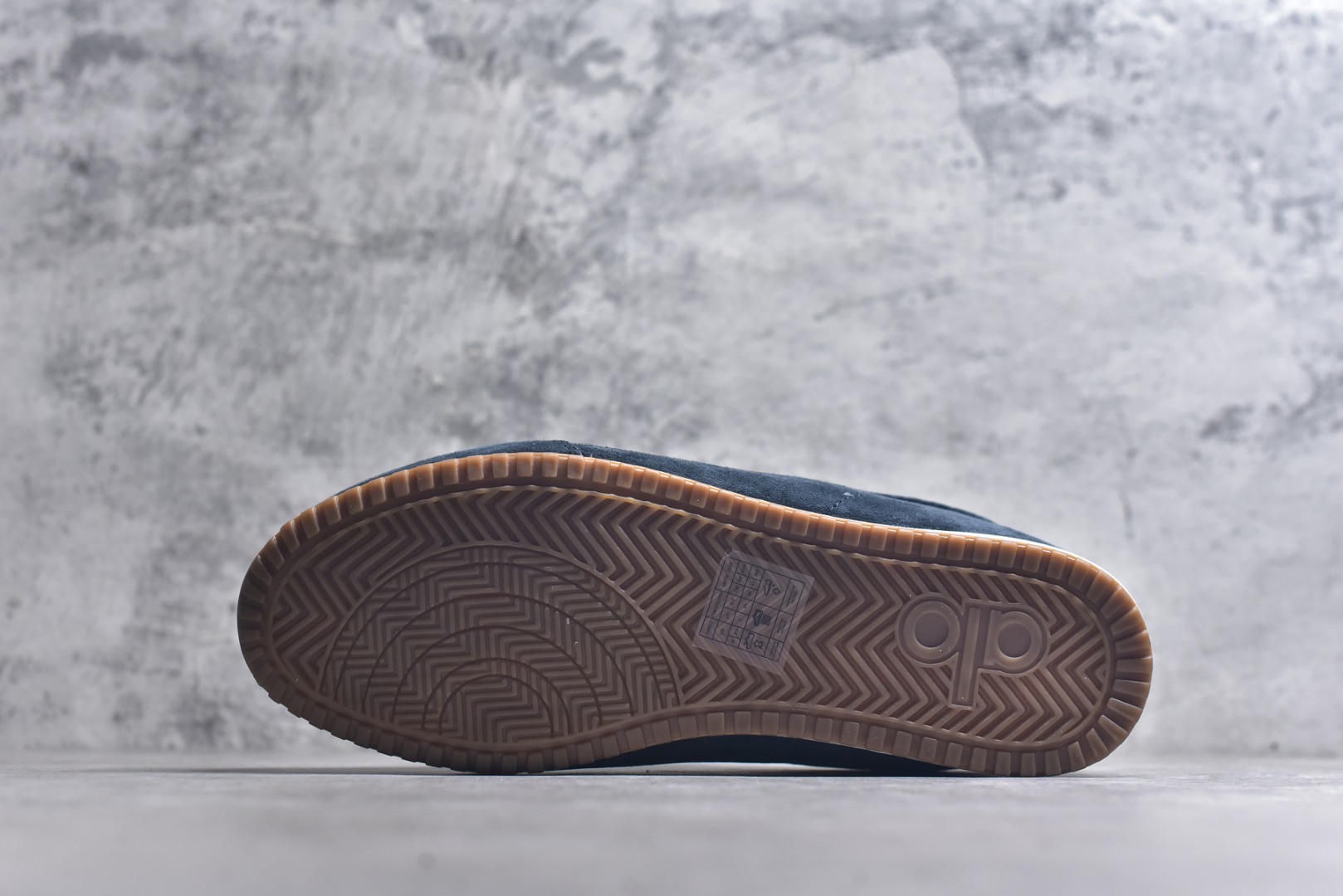 图片[6]-#Alo Yoga Sunset Sneaker 徳训生活休闲鞋 深蓝 尺码：36 36.5 37 37.5 38 38.5 39 40 41 41.5 42 42.5 43 44 45 9.D4-选品中心