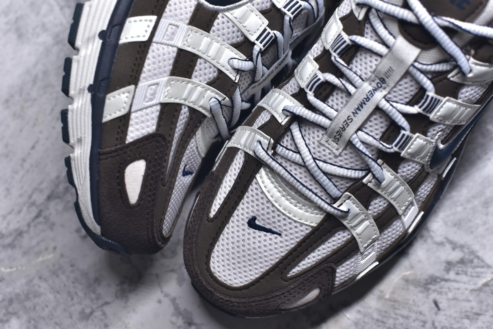 图片[8]-#NK P-6000 系列低帮复古老爹风休闲运动舒适慢跑鞋 HV8972-001 购入原鞋原装纸板楦头开发 独家私模四层组合大底 市场唯一正确版本 良心定价 新配色陆续出货 进口三文治网面 融合 Pegasus 过往运动鞋设计 助力 21 世纪早期跑步运动跃升时尚新高度 采用透气网眼布、运动风格线条和耐穿覆面 兼具吸睛外观和舒适感受 中底泡绵以田径赛道为灵感 打造厚实设计 缔造出众缓震性能 尺码：36 36.5 37.5 38 38.5 39 40 40.5 41 42 42.5 43 44 44.5 45-选品中心