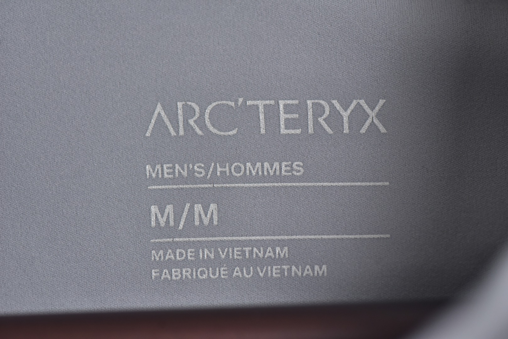 图片[4]-#ARCTERYX 始祖鸟COVERT-CARDIGAN抓绒立领夹克系列 ❗ 现货供应 全年售后❗ 温馨提示❗（只做高端产品） DF巅峰 踏上巅峰❗ 颜色：黑色.灰色 尺码：S. M .L .XL. XXL.-选品中心