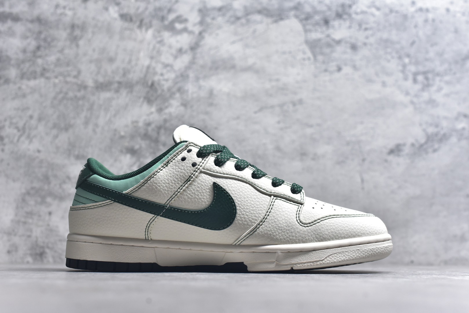 图片[3]-#Nike SB Dunk Low Sup系列 米白绿勾 空军一号低帮休闲板鞋 FC1688-222 #定制鞋盒 大厂纯原品质出货 超高清洁度 皮料切割干净无任何毛边 细节完美 尺码：36 36.5 37.5 38 36.5 39 40 40.5 41 42 42.5 43 44 44.5 45 9.E5-选品中心