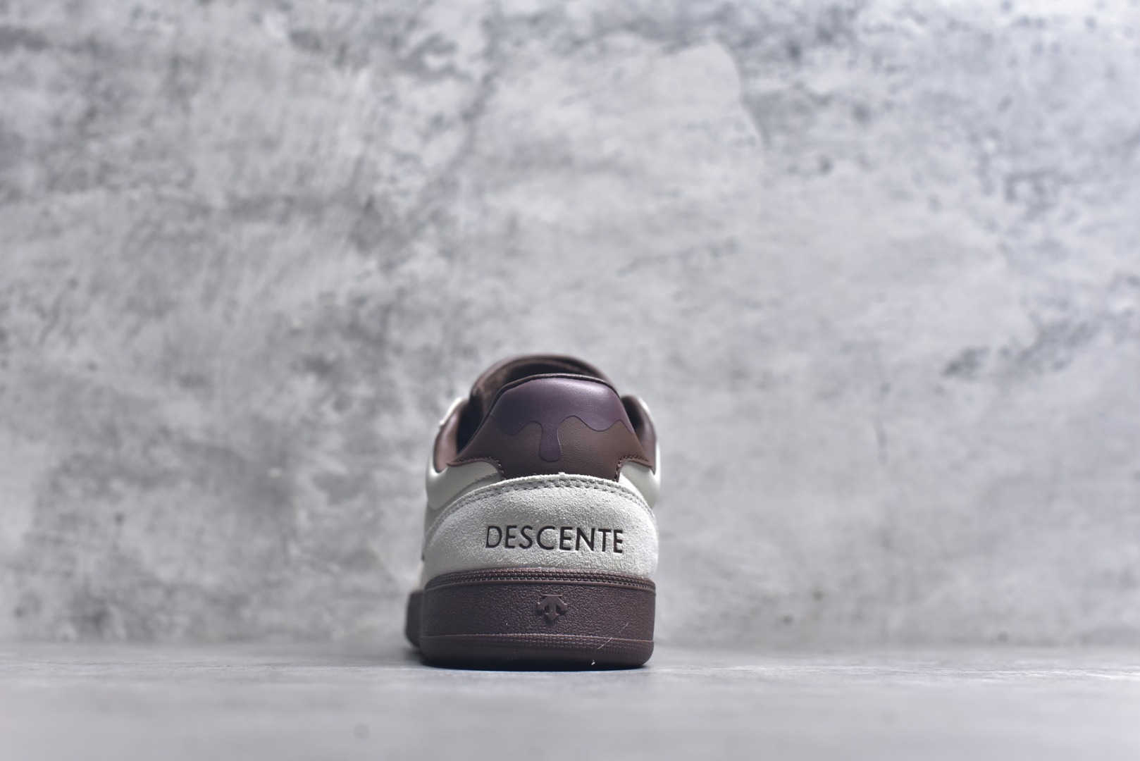 图片[5]-#迪桑特DESCENTE CHRON COURT SB 复古轻质 耐磨低帮 生活休闲鞋 尺码： 36-45-选品中心