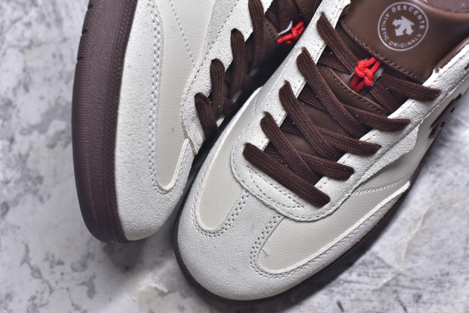 图片[8]-#迪桑特DESCENTE CHRON COURT SB 复古轻质 耐磨低帮 生活休闲鞋 尺码： 36-45-选品中心