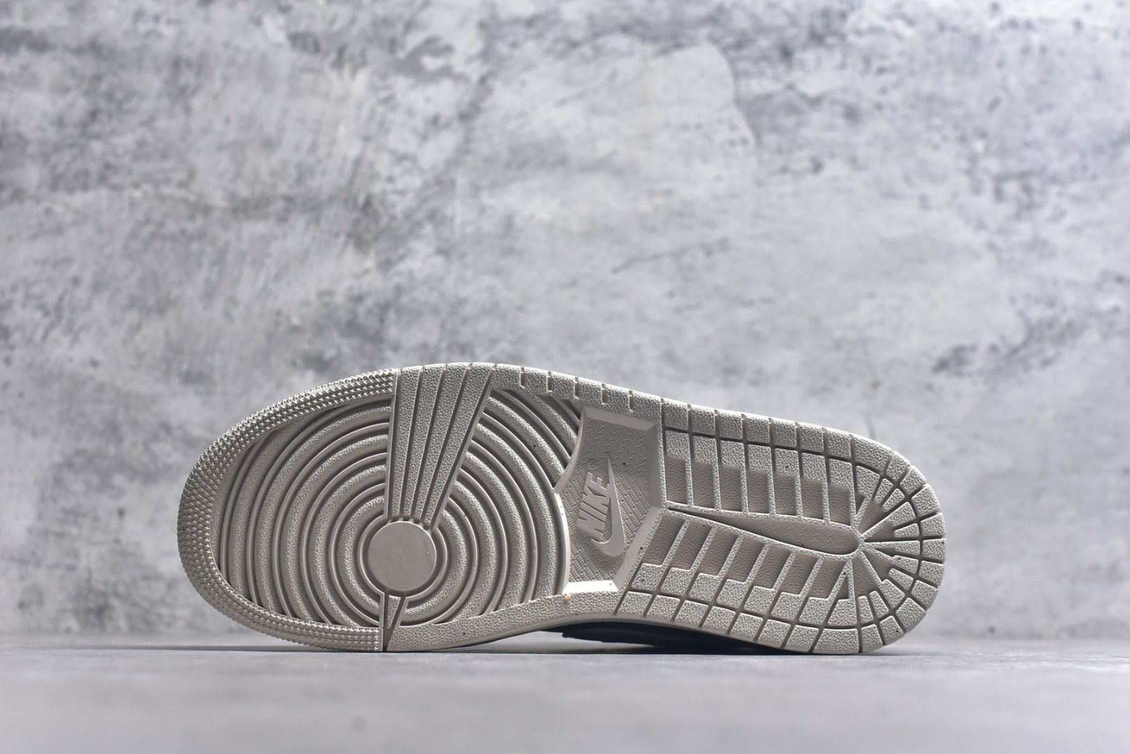 图片[6]-#Air Jordan 1 Low DD11原装配色 耐克Nike Air Jordan1 Low AJ低帮乔丹一代低帮经典复古文化休闲运动篮球鞋原鞋开模 拒绝公底 购置原厂同步原材料 都有细节还原98%原汁原味忠于原版 货号：HV4089 201 尺码：36 36.5 37.5 38 38.5 39 40 40.5 41 42 42.5 43 44 45 46-选品中心