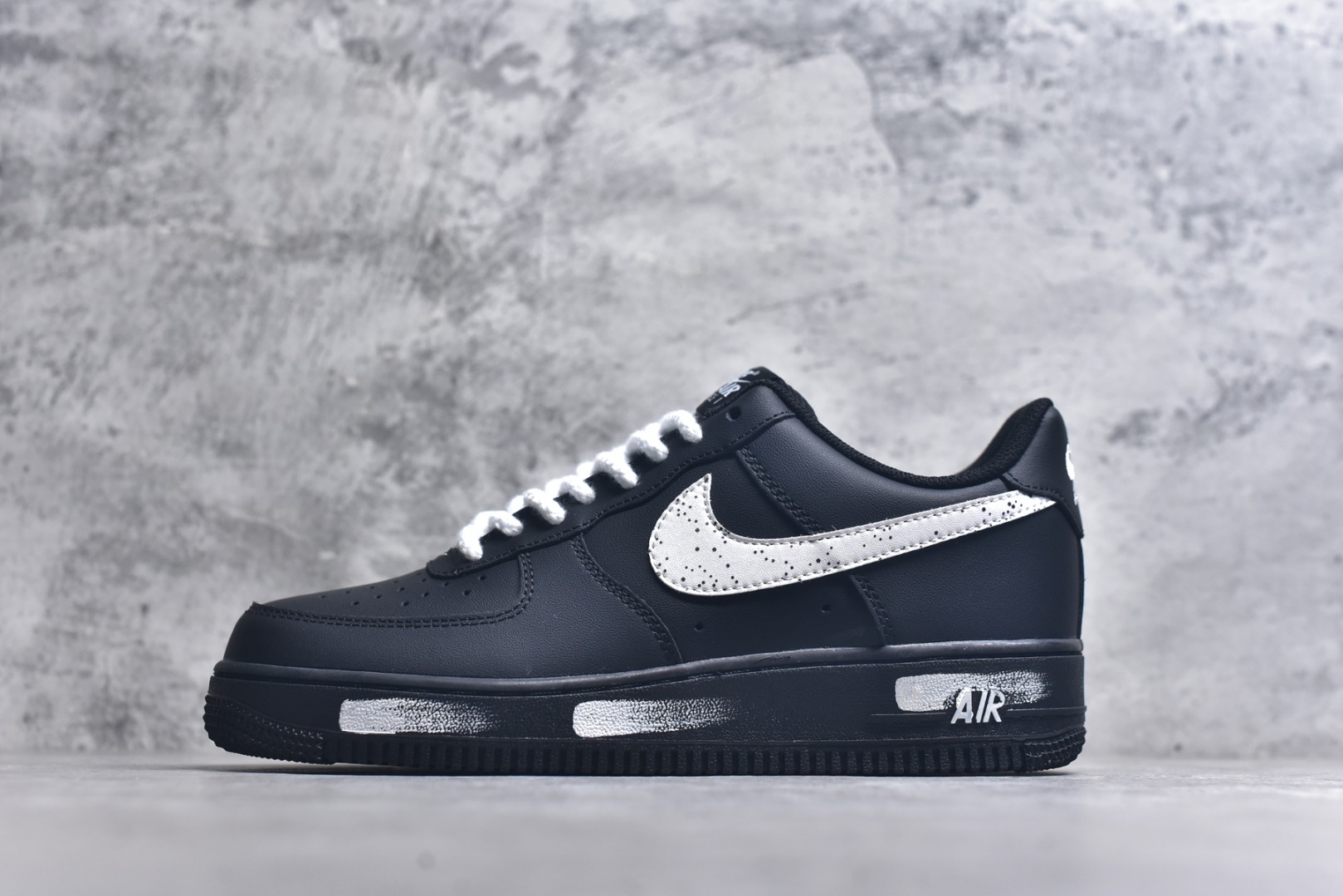 #Nike Air Force 1\'07 Low 暗影武士 空军一号低帮休闲板鞋 ZH0316-110 #定制皮料 定制鞋盒 原楦原纸板 纯正空军版型 内置全掌气垫 尺码：36 36.5 37.5 38 38.5 39 40 40.5 41 42 42.5 43 44 44.5 45 9.D4-选品中心