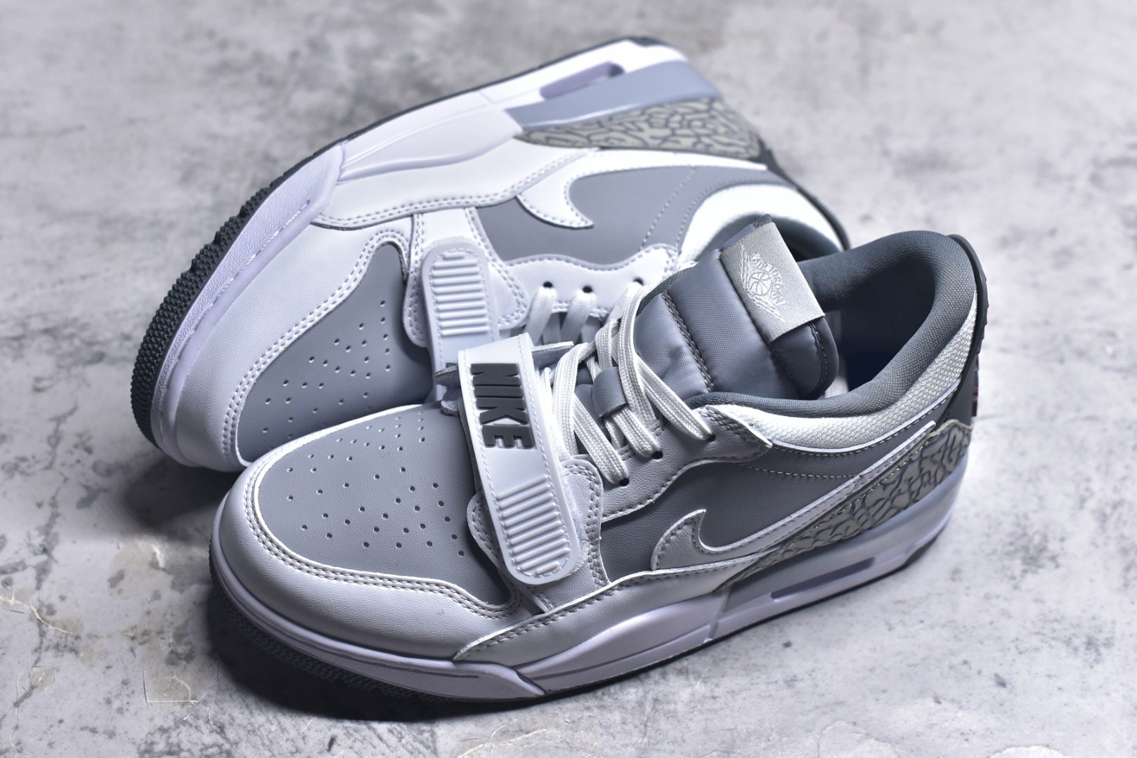 图片[7]-#AJ 312 低帮 全头层 灰色 CD7069-005 男女鞋 36 36.5 37.5 38 38.5 39 40 40.5 41 42 42.5 43 44 44.5 45 46 47.5-选品中心