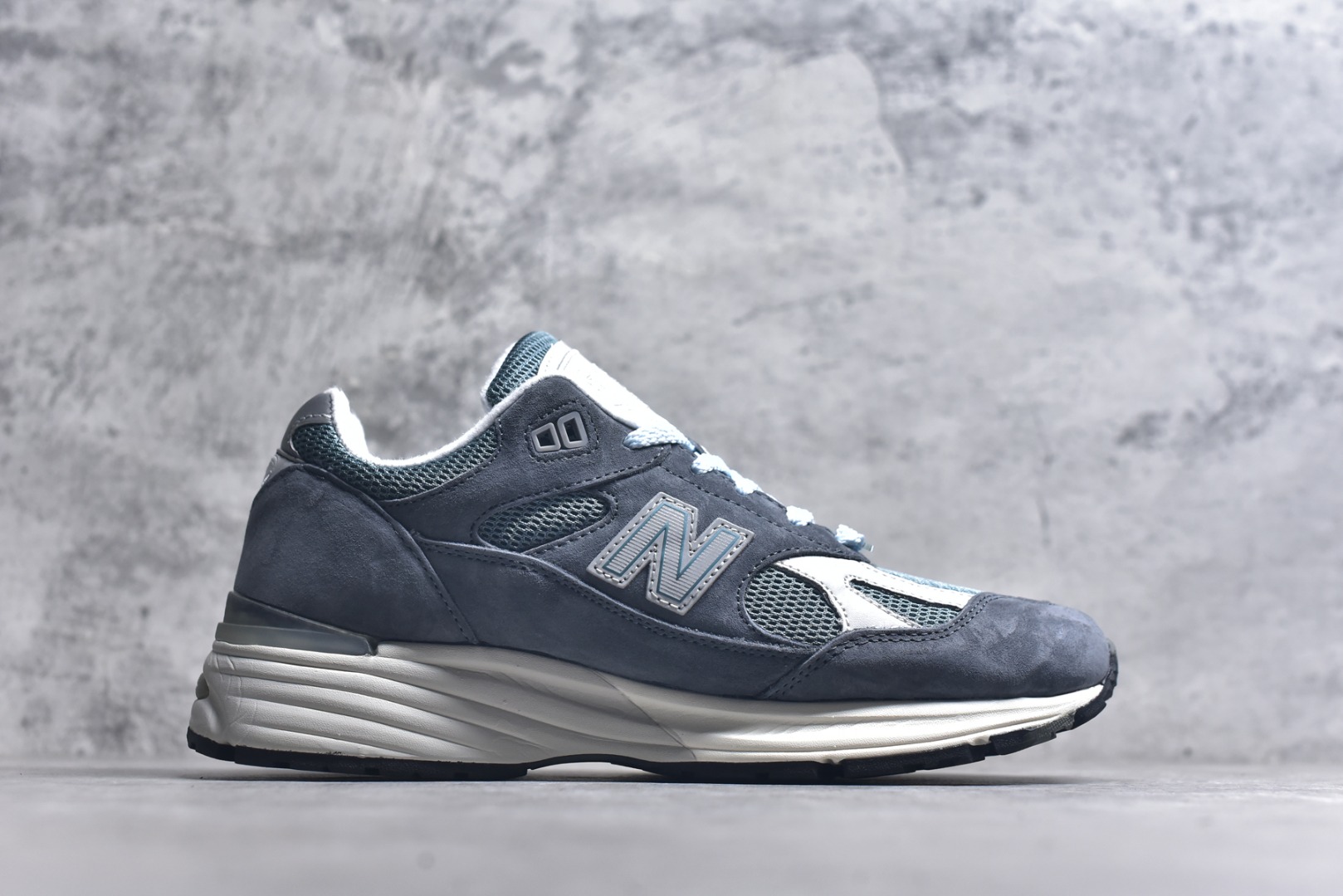 图片[3]-#Kith x New Balance Made In USA M991系列 美产经典百搭老爹休闲运动跑步鞋 U991KH2 #鞋面采用猪巴革及大网眼布鞋面材质以及3层组合大底 ABZORB专利吸震鞋垫 尺码：36 37 37.5 38 38.5 39.5 40 40.5 41.5 42 42.5 43 44 44.5 45 9.E5-选品中心
