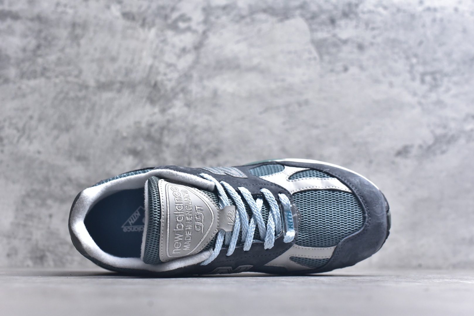 图片[4]-#Kith x New Balance Made In USA M991系列 美产经典百搭老爹休闲运动跑步鞋 U991KH2 #鞋面采用猪巴革及大网眼布鞋面材质以及3层组合大底 ABZORB专利吸震鞋垫 尺码：36 37 37.5 38 38.5 39.5 40 40.5 41.5 42 42.5 43 44 44.5 45 9.E5-选品中心