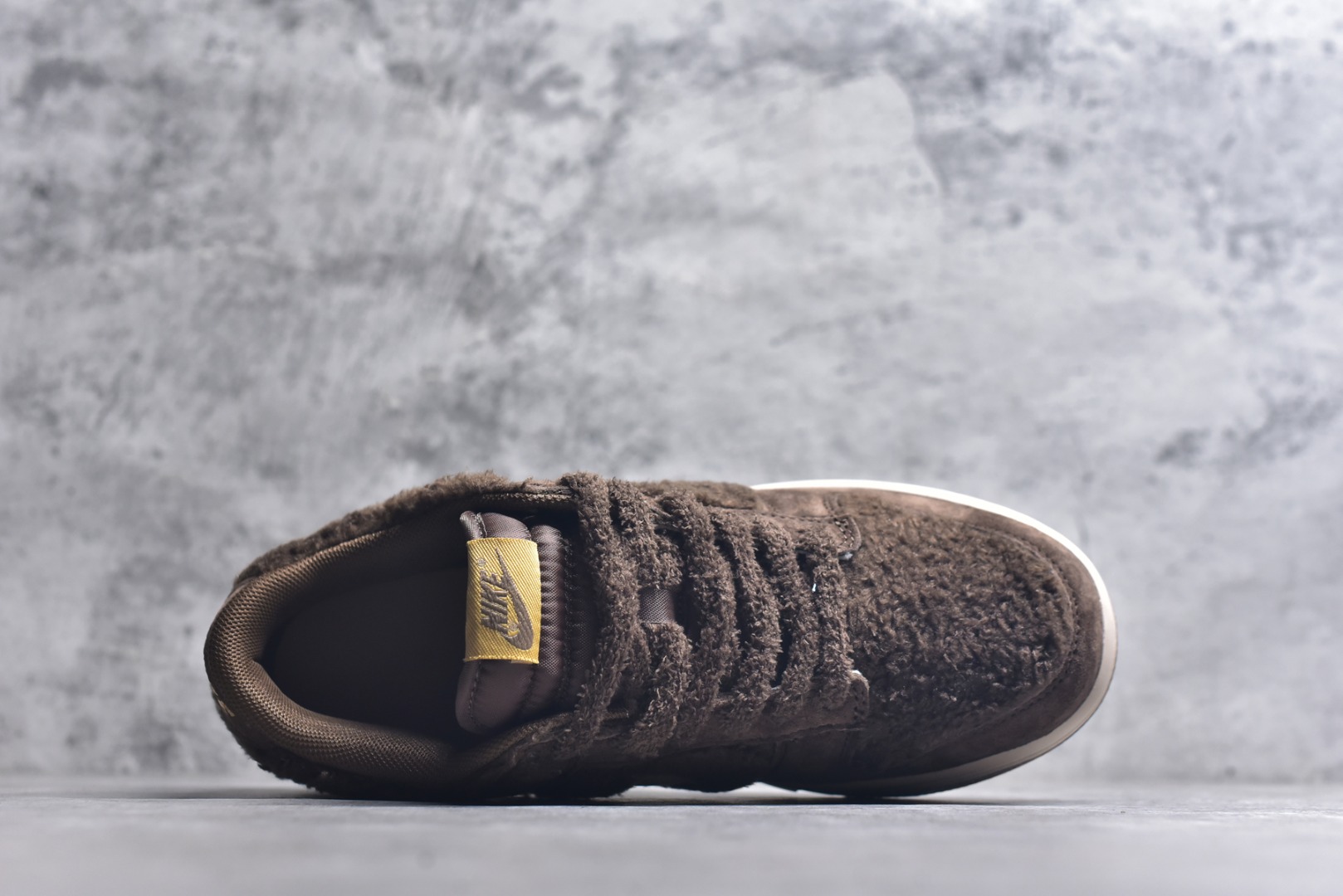 图片[4]-#Nike SB Dunk Low x Labubu 拉布布联名 纯原大厂出品 极力推荐 原装头层材料 独家版型蒸餾加工帶來的是更好的视觉和脚感体验大厂纯原品质出货 清洁度 电绣工艺 皮料切割干净无任何毛边 细节完美 栗子可可 GB6675-001 男女鞋 36 36.5 37.5 38 38.5 39 40 40.5 41 42 42.5 43 44 44.5 45-选品中心