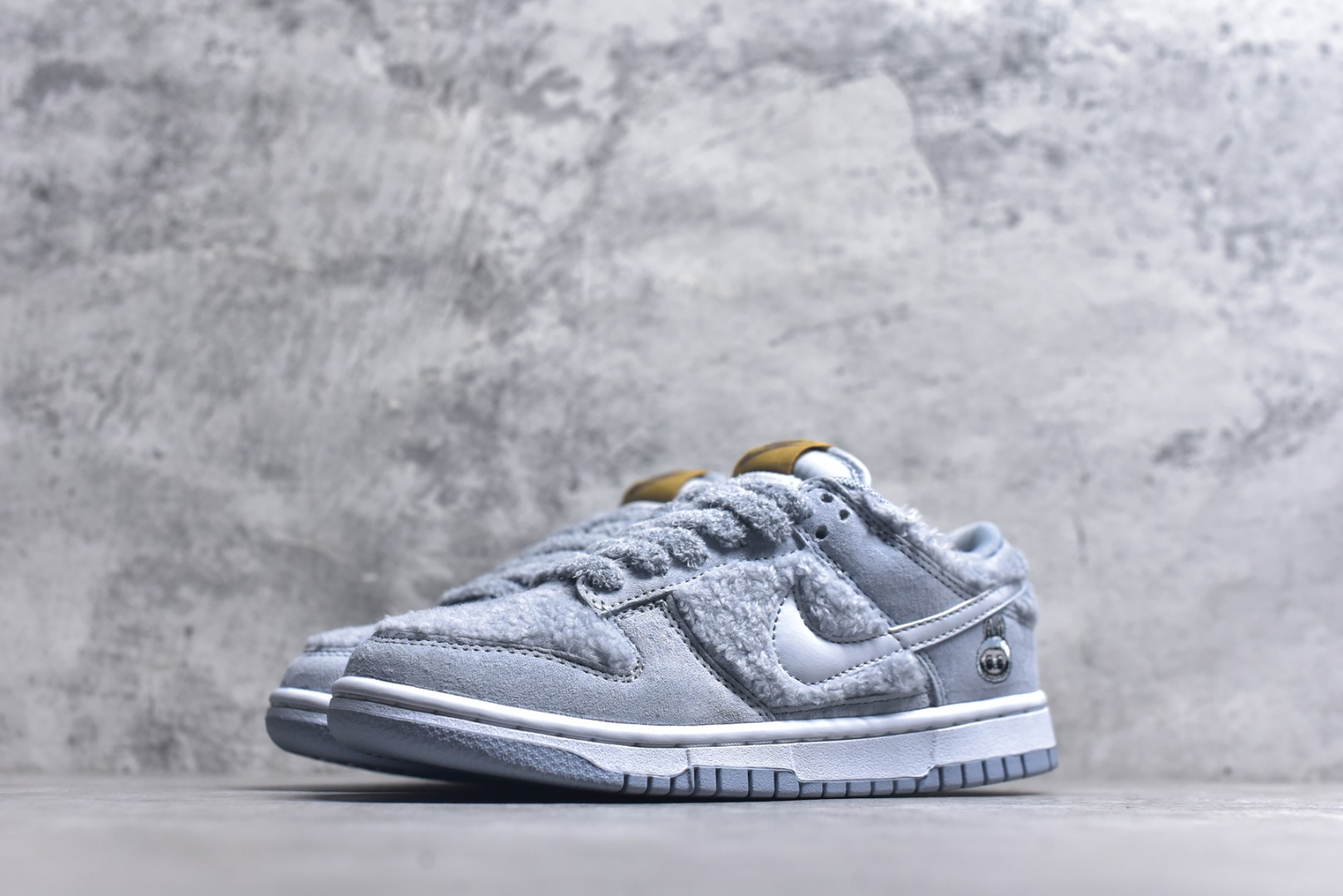 图片[2]-#Nike SB Dunk Low x Labubu 拉布布联名 纯原大厂出品 极力推荐 原装头层材料 独家版型蒸餾加工帶來的是更好的视觉和脚感体验大厂纯原品质出货 清洁度 电绣工艺 皮料切割干净无任何毛边 细节完美 海盐椰椰GB6675-005 男女鞋 36 36.5 37.5 38 38.5 39 40 40.5 41 42 42.5 43 44 44.5 45-选品中心