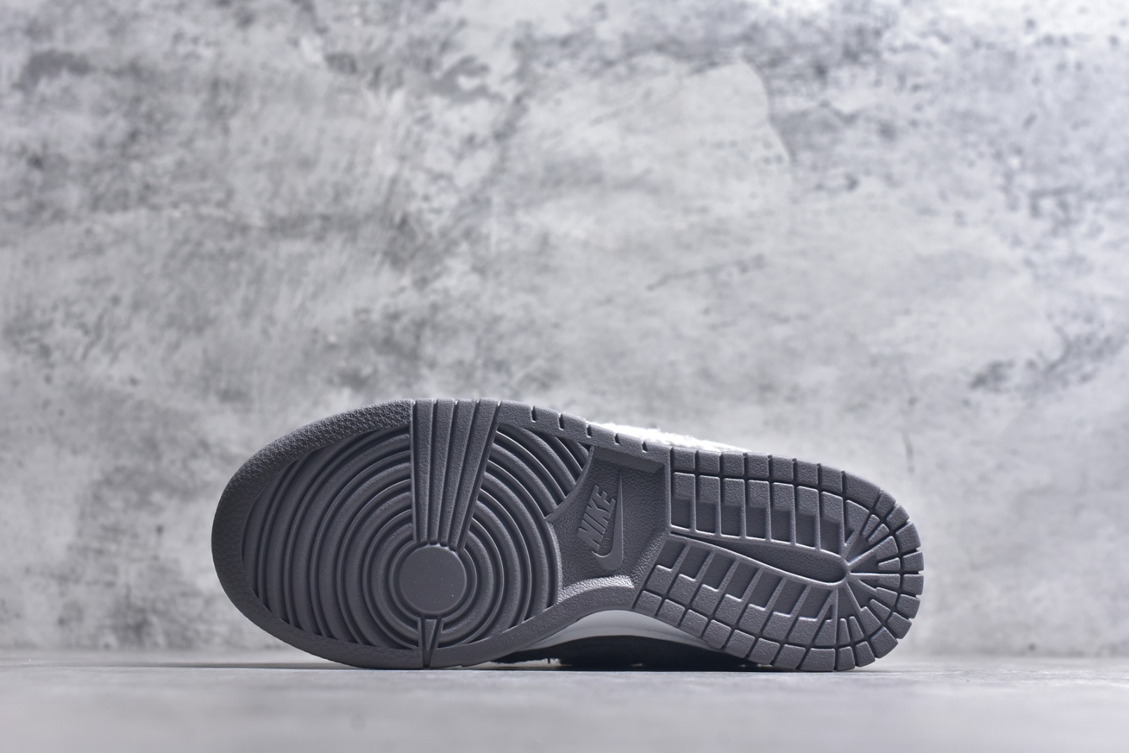 图片[6]-#Nike SB Dunk Low x Labubu 拉布布联名 纯原大厂出品 极力推荐 原装头层材料 独家版型蒸餾加工帶來的是更好的视觉和脚感体验大厂纯原品质出货 清洁度 电绣工艺 皮料切割干净无任何毛边 细节完美 芝麻豆豆 GB6675-007 男女鞋 36 36.5 37.5 38 38.5 39 40 40.5 41 42 42.5 43 44 44.5 45-选品中心