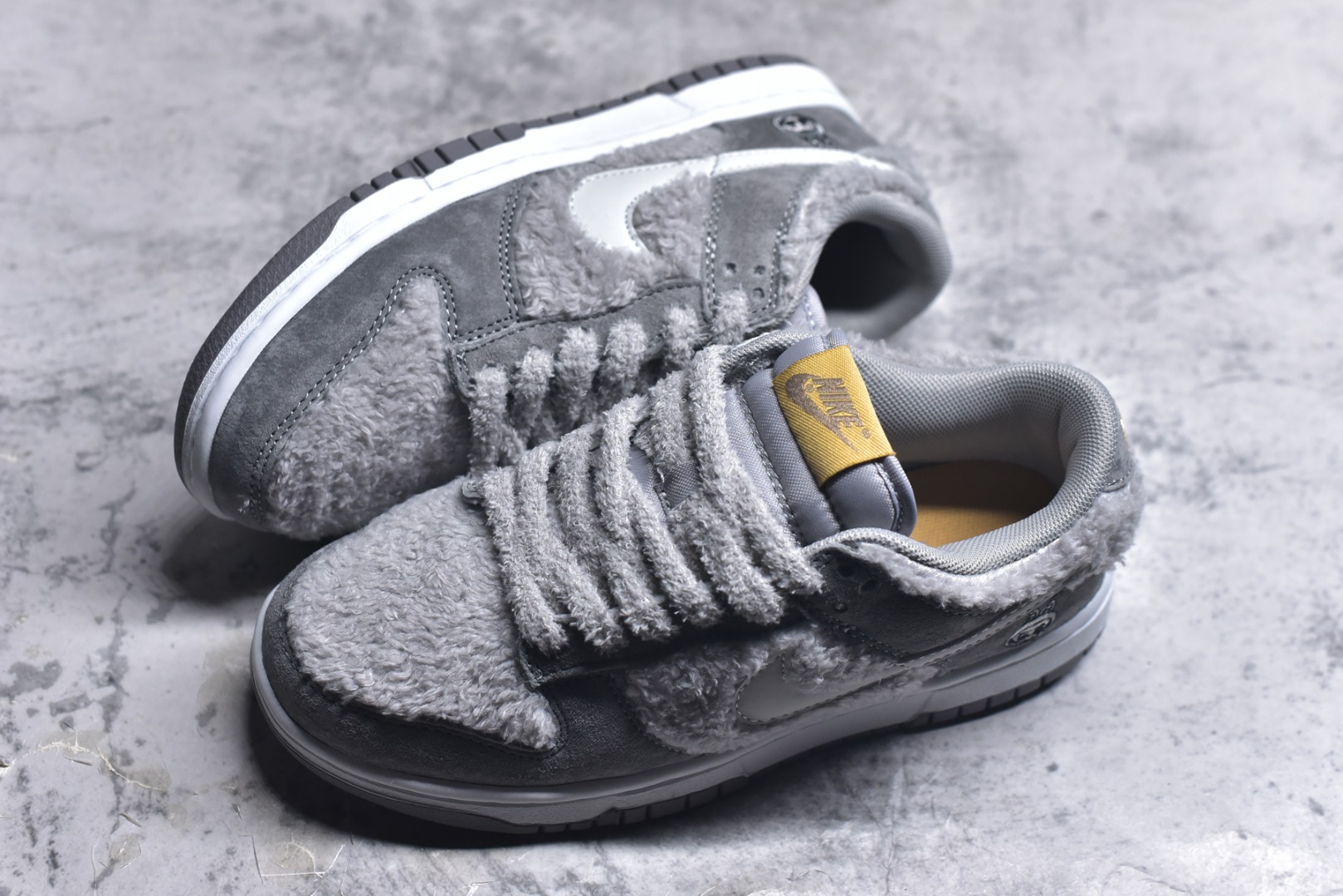 图片[7]-#Nike SB Dunk Low x Labubu 拉布布联名 纯原大厂出品 极力推荐 原装头层材料 独家版型蒸餾加工帶來的是更好的视觉和脚感体验大厂纯原品质出货 清洁度 电绣工艺 皮料切割干净无任何毛边 细节完美 芝麻豆豆 GB6675-007 男女鞋 36 36.5 37.5 38 38.5 39 40 40.5 41 42 42.5 43 44 44.5 45-选品中心