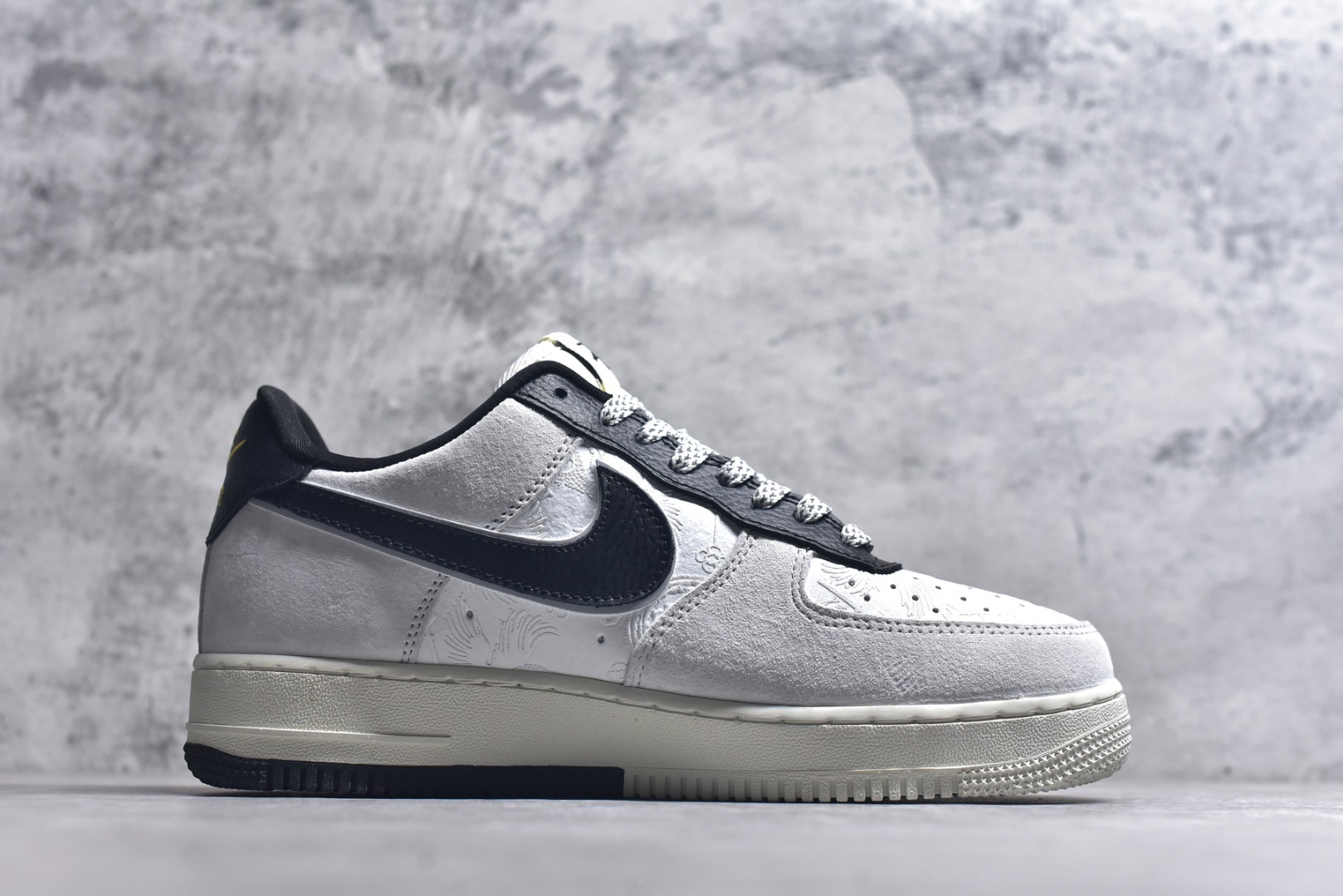 图片[3]-#Nike Air Force 1\’07 Low 联名 白黑灰空军 空军一号低帮休闲板鞋 YF9511-805 #原楦头原纸板 高端定制鞋盒 原厂鞋底 超高清洁度 细节完美 尺码：36 36.5 37.5 38 38.5 39 40 40.5 41 42 42.5 43 44 44.5 45 9.D4-选品中心