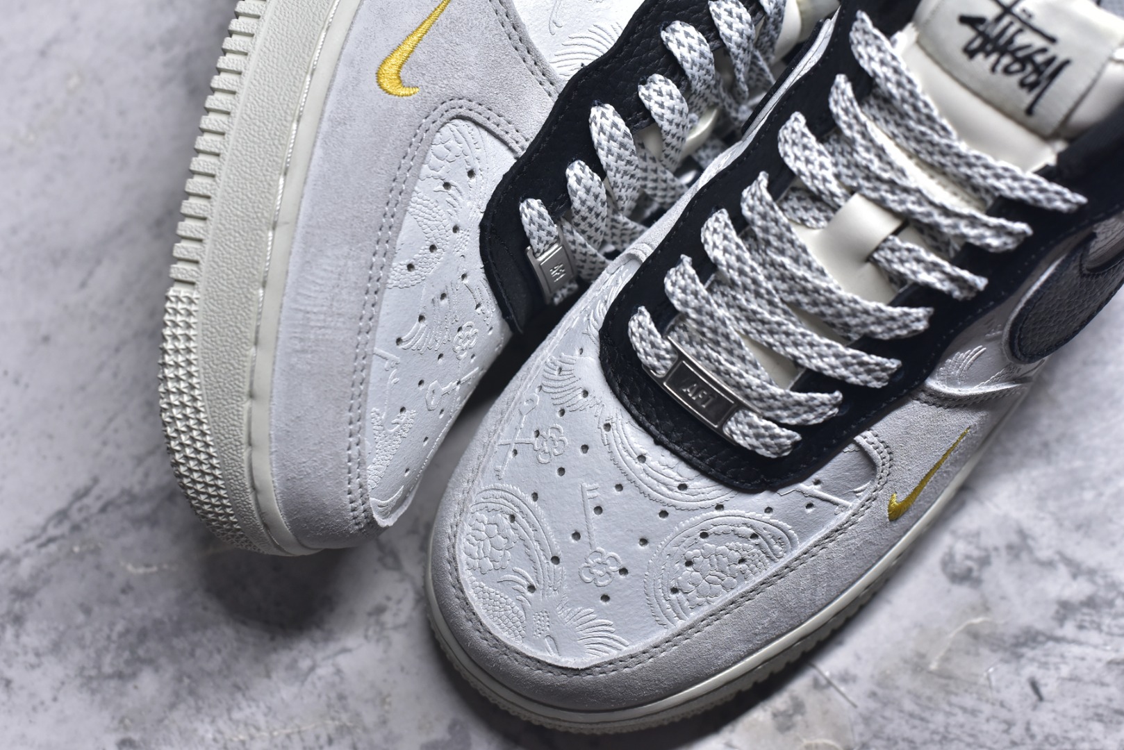 图片[8]-#Nike Air Force 1\’07 Low 联名 白黑灰空军 空军一号低帮休闲板鞋 YF9511-805 #原楦头原纸板 高端定制鞋盒 原厂鞋底 超高清洁度 细节完美 尺码：36 36.5 37.5 38 38.5 39 40 40.5 41 42 42.5 43 44 44.5 45 9.D4-选品中心