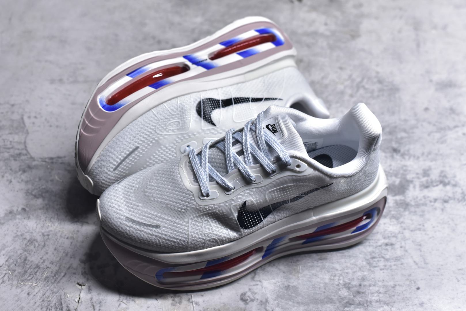 图片[7]-#Nike ZOOM PREMIUM 耐克 飞马 舒适减震防滑 低帮跑步鞋全掌ReactX泡绵中底 前掌和后跟还配备了Air Zoom气垫单元 据说跑起来更快更舒适哦 这次最大的升级点 首次引入了ReactX泡绵 货号：FN8453 031 尺码：36-45-选品中心