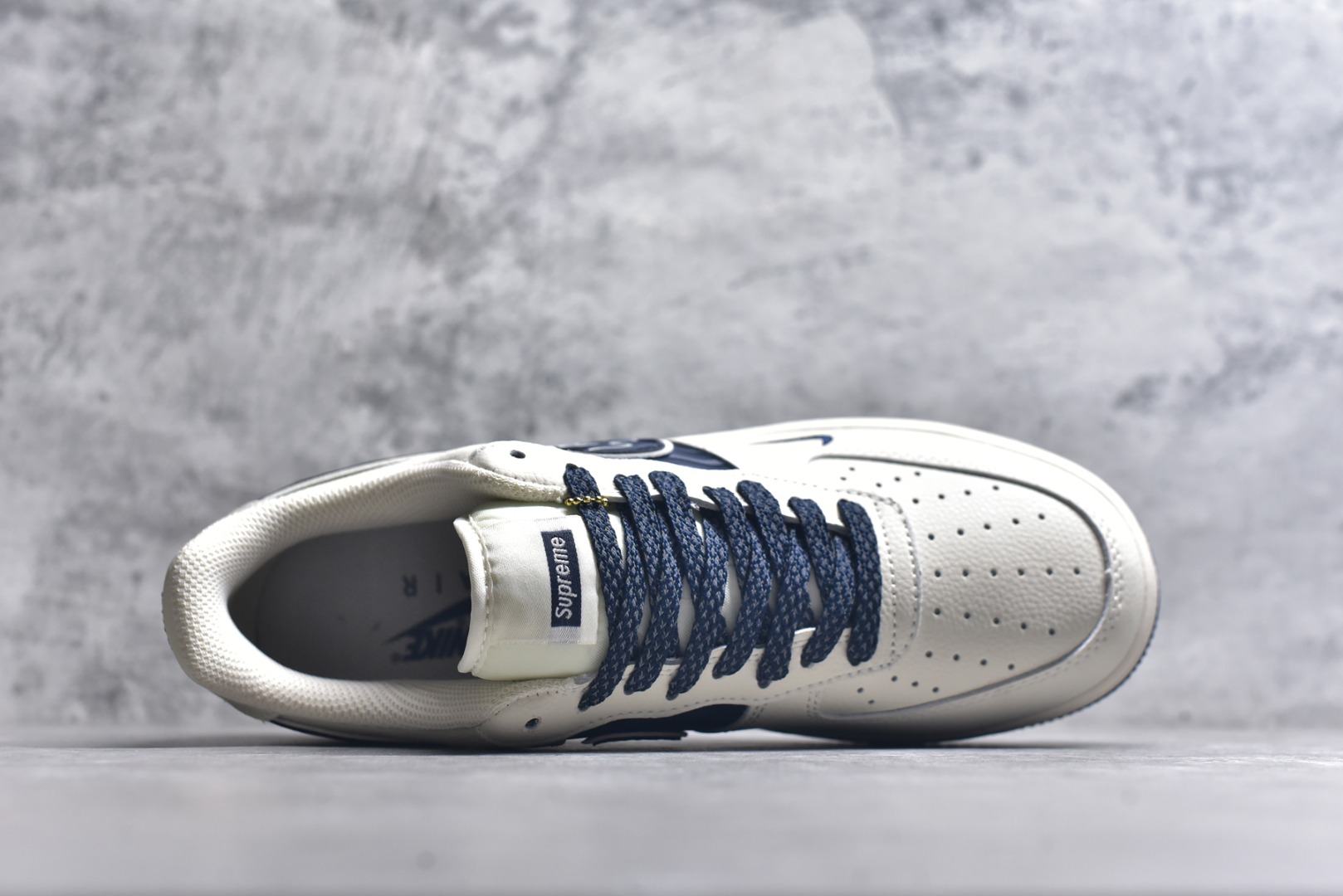 图片[4]-#Nike Air Force 1\’07 Low Supreme联名 波纹米蓝 空军一号低帮休闲板鞋 XY2025-001 #原楦头原纸板 原装鞋盒 定制五金配件 内置全掌气垫 原厂鞋底 尺码：36 36.5 37.5 38 38.5 39 40 40.5 41 42 42.5 43 44 44.5 45 9.D4-选品中心