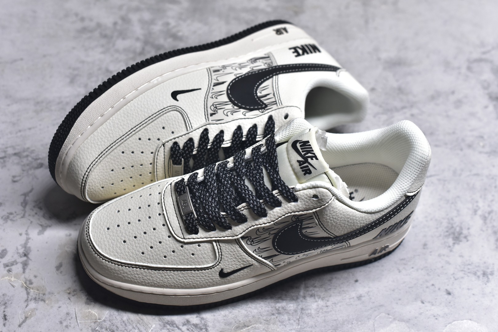 图片[7]-#Nike Air Force 1\’07 Low 耐克联名 米黑多重勾 空军一号定制低帮休闲板鞋 HH7518-068 #原楦头原纸板 原装鞋盒 定制五金配件 内置全掌气垫 原厂鞋底 尺码：36 36.5 37.5 38 38.5 39 40 40.5 41 42 42.5 43 44 44.5 45 9.D4-选品中心