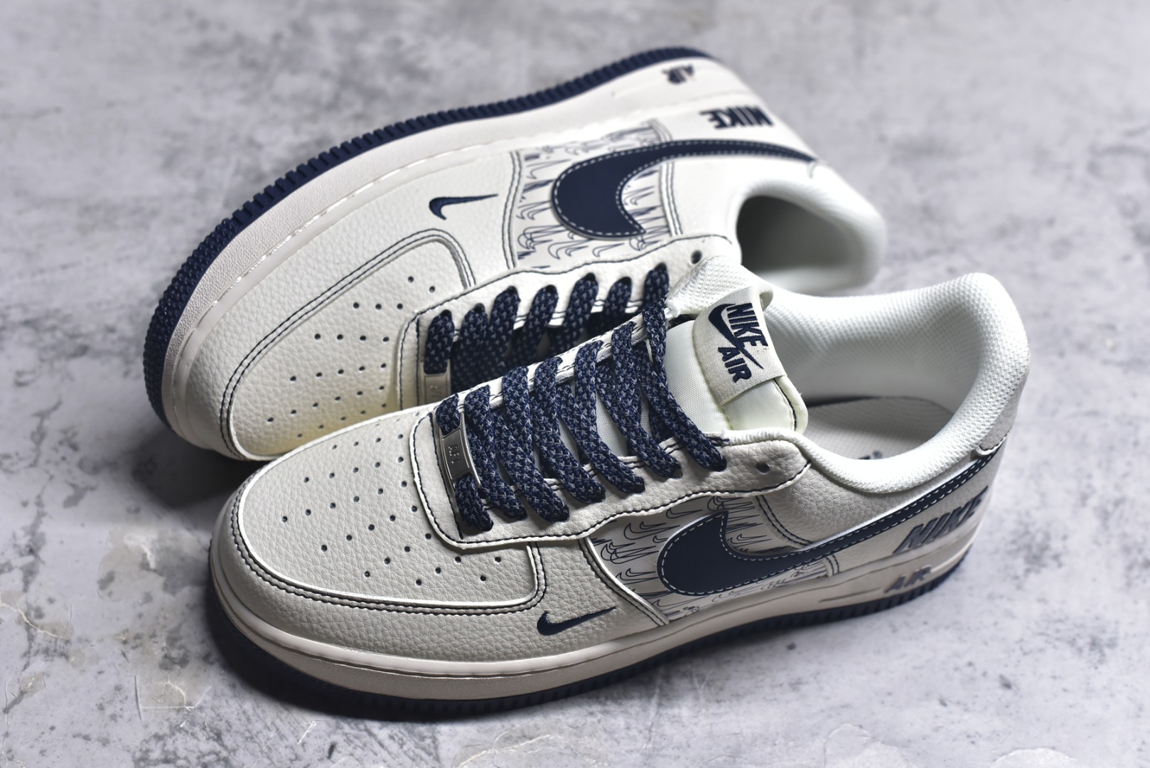 图片[7]-#Nike Air Force 1\’07 Low 耐克联名 深蓝多重勾 空军一号低帮休闲板鞋 HH7518-069 #原楦头原纸板 原装鞋盒 定制五金配件 内置全掌气垫 原厂鞋底 尺码：36 36.5 37.5 38 38.5 39 40 40.5 41 42 42.5 43 44 44.5 45 9.D4-选品中心