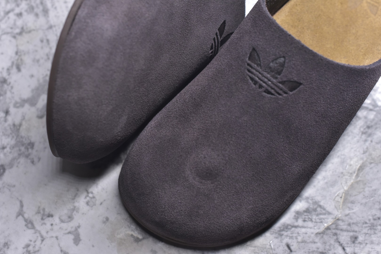 图片[8]-#adidas originals Adimule 阿迪勃肯 舒适百搭 防磨包头一脚蹬拖鞋 货号：JS0705 尺码：35.5-45半码-选品中心