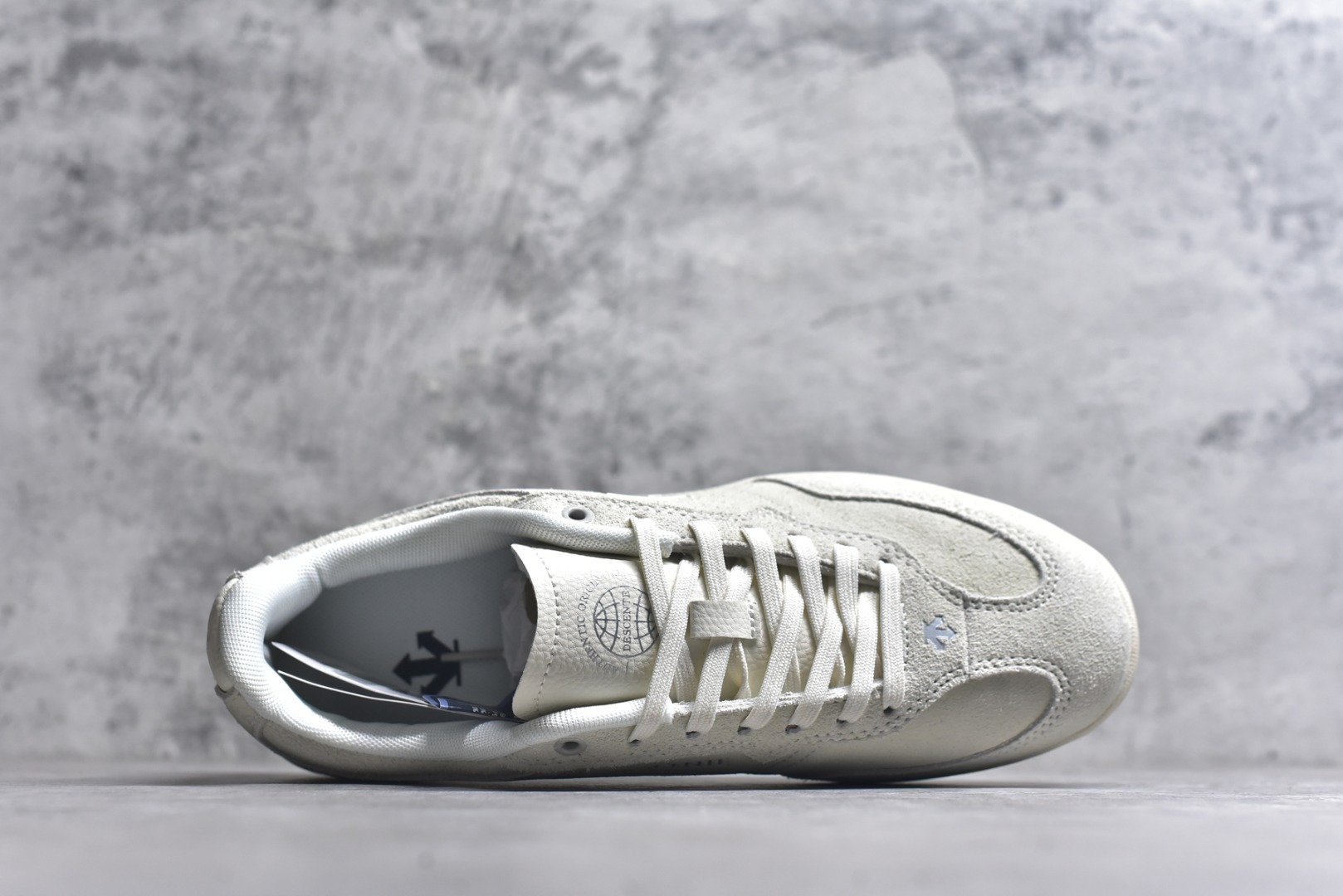 图片[4]-#迪桑特DESCENTE EDGE COURT RETRO 复古轻质 耐磨低帮 生活休闲鞋 货号：SP323LSN82 尺码：36 36.5 37.5 38 38.5 39 40 40.5 41 42 42.5 43 44 45-选品中心