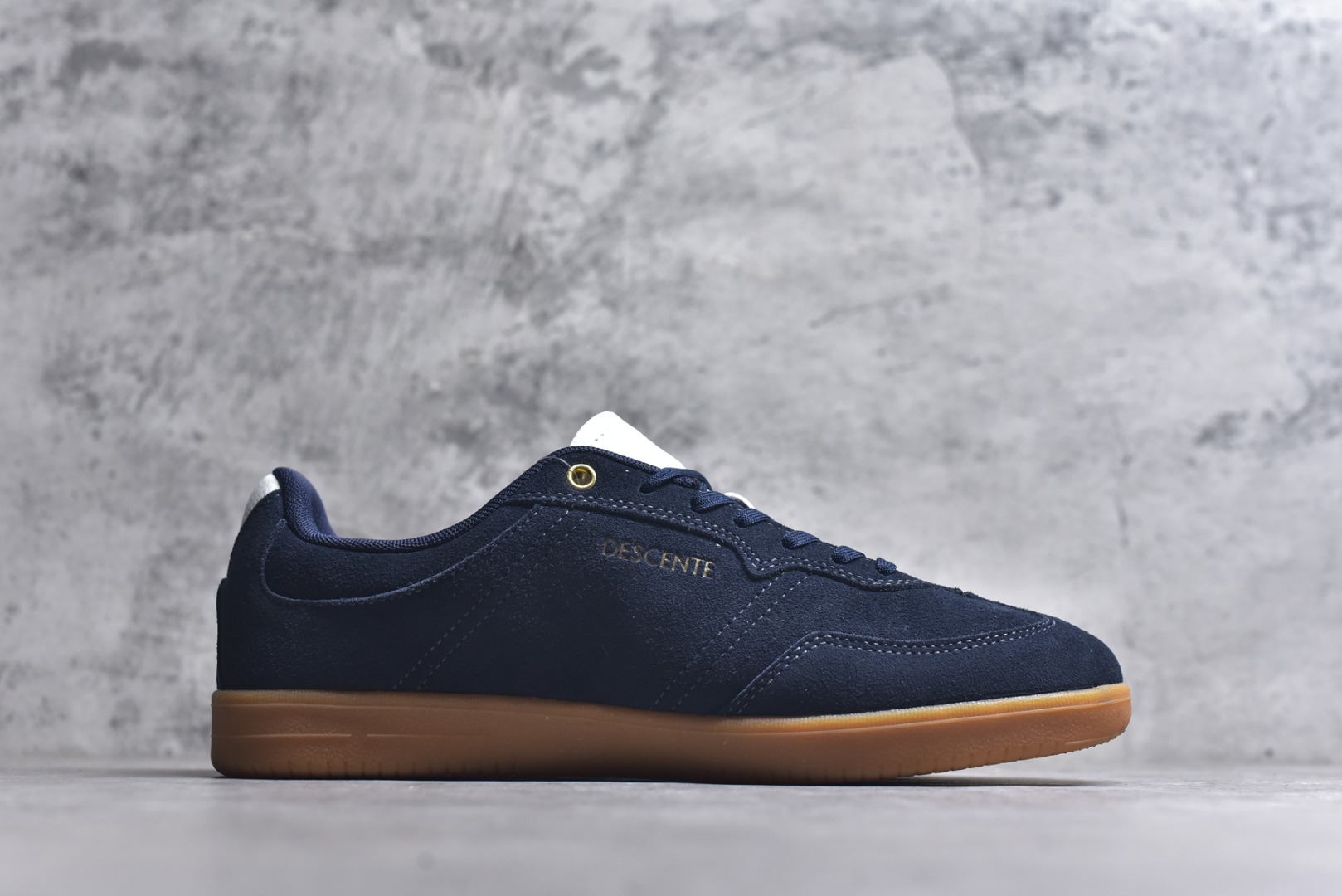 图片[3]-#迪桑特DESCENTE EDGE COURT RETRO 复古轻质 耐磨低帮 生活休闲鞋 货号：SP323LSN82 尺码：36 36.5 37.5 38 38.5 39 40 40.5 41 42 42.5 43 44 45-选品中心