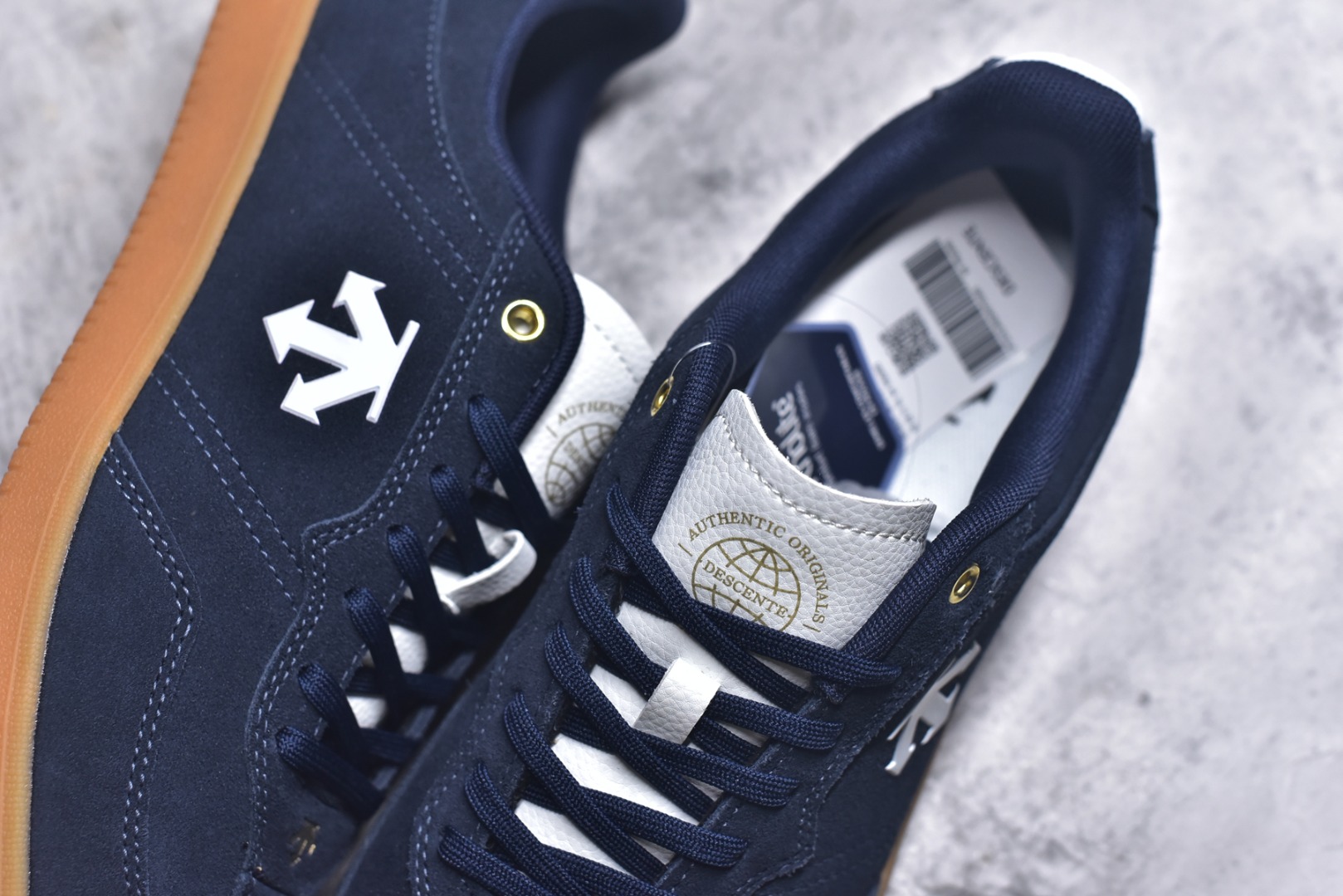 图片[9]-#迪桑特DESCENTE EDGE COURT RETRO 复古轻质 耐磨低帮 生活休闲鞋 货号：SP323LSN82 尺码：36 36.5 37.5 38 38.5 39 40 40.5 41 42 42.5 43 44 45-选品中心