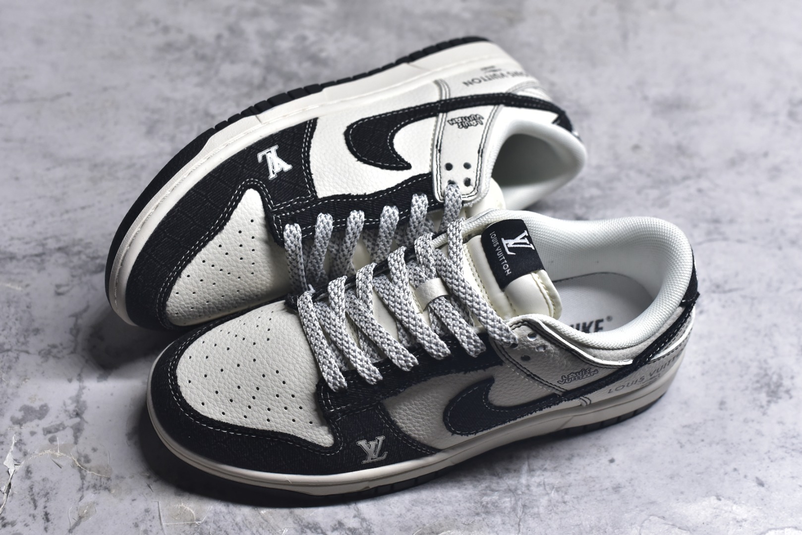 图片[7]-#Nike SB Dunk Low LV系列 牛仔布黑勾 周年高端定制 低帮休闲板鞋 FC1688-223 #定制鞋盒 大厂纯原品质出货 超高清洁度 皮料切割干净无任何毛边 细节完美 尺码：36 36.5 37.5 38 38.5 39 40 40.5 41 42 42.5 43 44 44.5 45 9.E5-选品中心