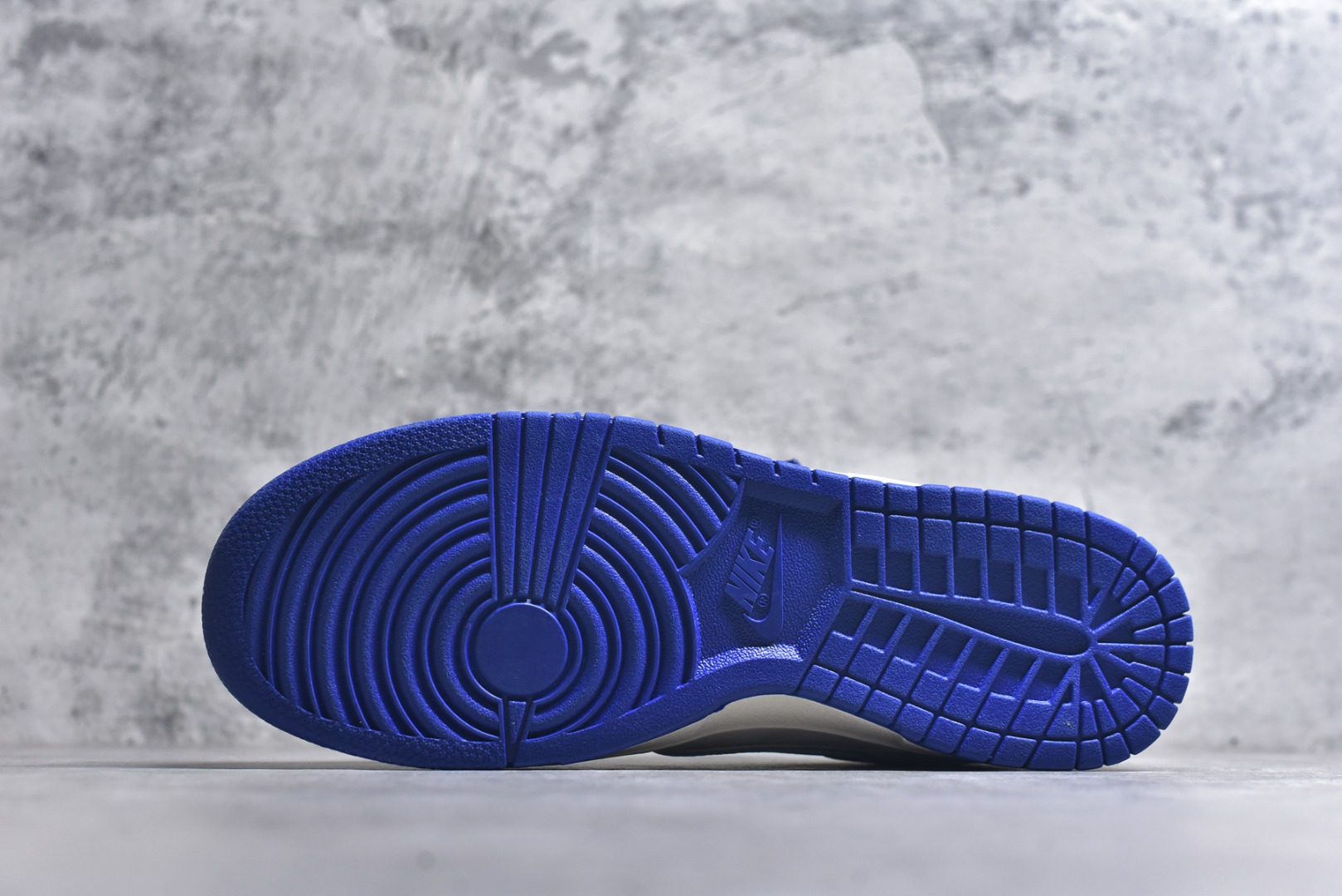 图片[6]-#海外爆款限量发售！Nike SB Dunk Low 高端定制 低帮休闲板鞋 定制鞋盒 大厂纯原品质出货 超高清洁度 皮料切割干净无任何毛边 细节完美 货号：KK1333-007 尺码：36 37.5 38 39 40 41 42 43 44 45-选品中心