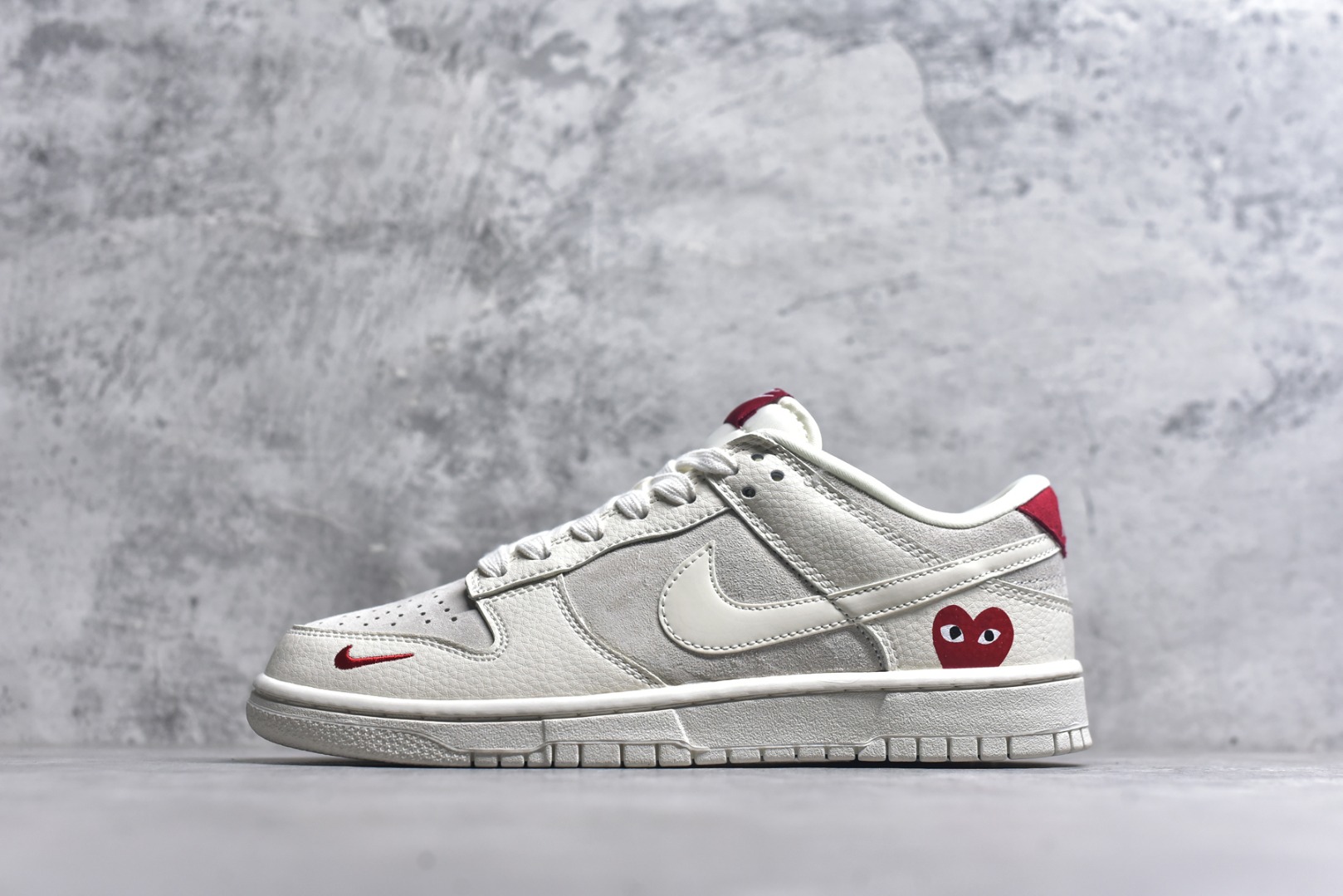 #海外爆款限量发售！Nike SB Dunk Low 高端定制 低帮休闲板鞋 定制鞋盒 大厂纯原品质出货 超高清洁度 皮料切割干净无任何毛边 细节完美 货号：KK1333-004 尺码：36 37.5 38 39 40 41 42 43 44 45-选品中心