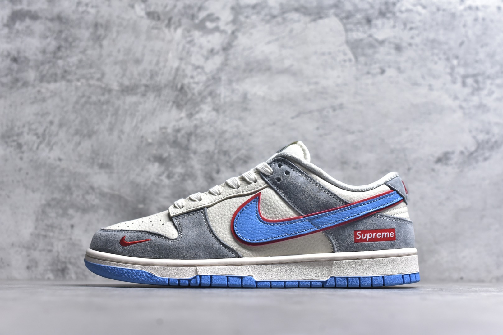 #海外爆款限量发售！Nike SB Dunk Low 高端定制 低帮休闲板鞋 定制鞋盒 大厂纯原品质出货 超高清洁度 皮料切割干净无任何毛边 细节完美 货号：KK1333-010 尺码：36 37.5 38 39 40 41 42 43 44 45-选品中心