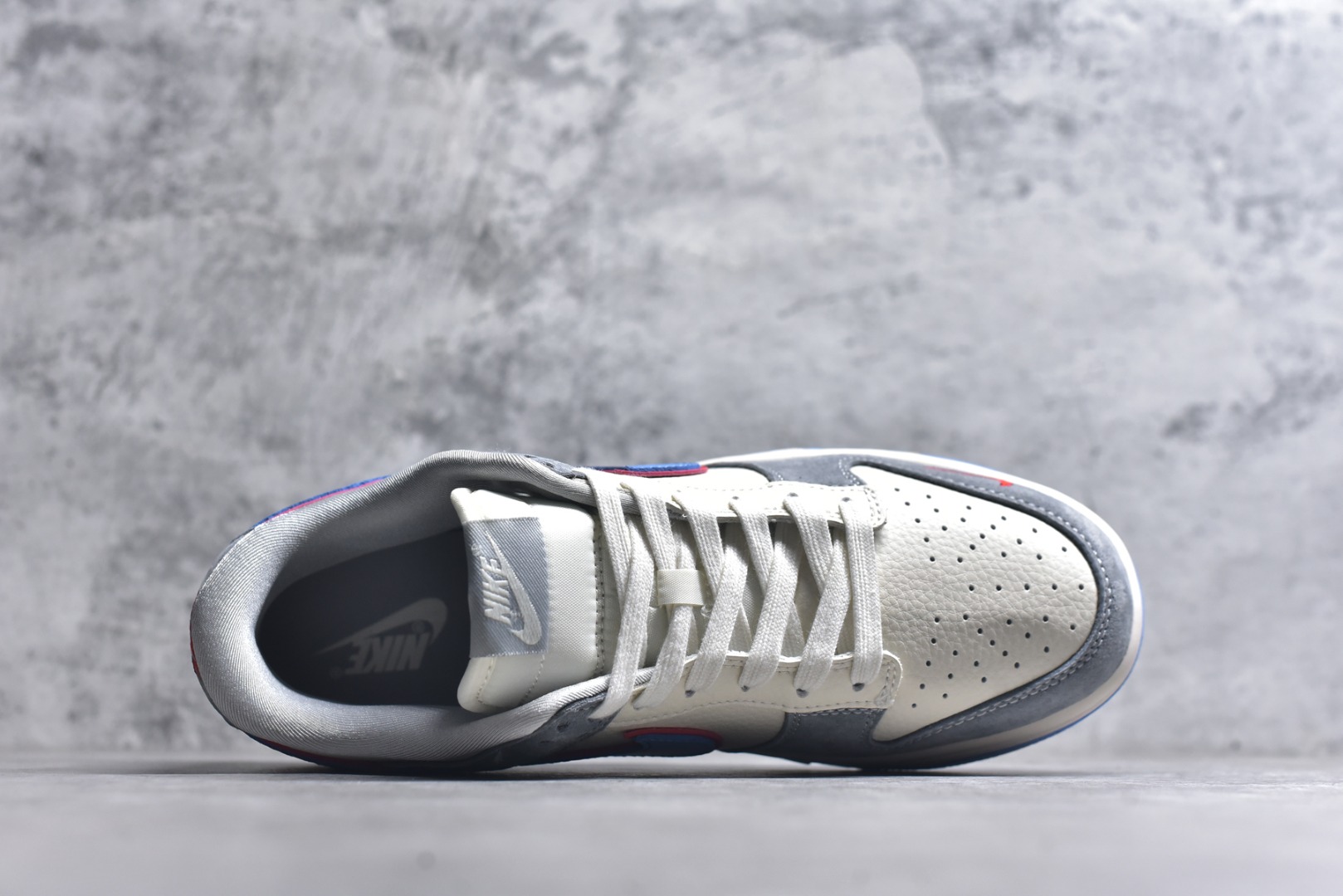 图片[4]-#海外爆款限量发售！Nike SB Dunk Low 高端定制 低帮休闲板鞋 定制鞋盒 大厂纯原品质出货 超高清洁度 皮料切割干净无任何毛边 细节完美 货号：KK1333-010 尺码：36 37.5 38 39 40 41 42 43 44 45-选品中心