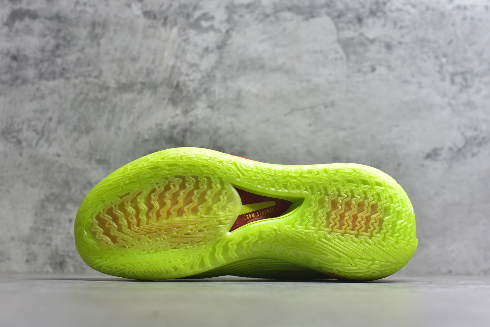 图片[6]-#灭世纯原 NK Zoom GT CUT 1 低帮实战篮球鞋 IM2130-700 历时三月调试 完美版型独家呈现 独家革新四层加厚复合鞋面 鞋面强度及支撑性能秒杀市场尝鲜纯原 独家内置高韧性TPU抗扭片 尝鲜纯原无抗扭片 原厂ZOOM 配套工艺气垫 澎湃脚感上脚可鉴 区分市场假气垫 低气压气垫 大底正确拼接式SWOOSH图案 区分市场一体式贴膜 原厂REACT中底发泡模具 前掌纹路极其立体 防滑性能优异 实战出真知 历经多位圈内大神实战测试 尺码：39 40 40.5 41 42 42.5 43 44 44.5 45 46-选品中心