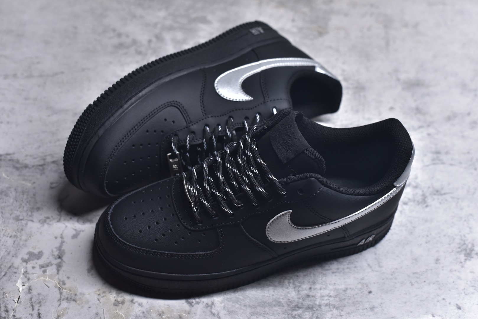 图片[7]-#Nike Air Force 1\’07 Low 黑银武士 空军一号低帮休闲板鞋 ZH0316-125 #定制皮料 定制鞋盒 原楦原纸板 纯正空军版型 内置全掌气垫 尺码：36 36.5 37.5 38 38.5 39 40 40.5 41 42 42.5 43 44 44.5 45 9.D4-选品中心