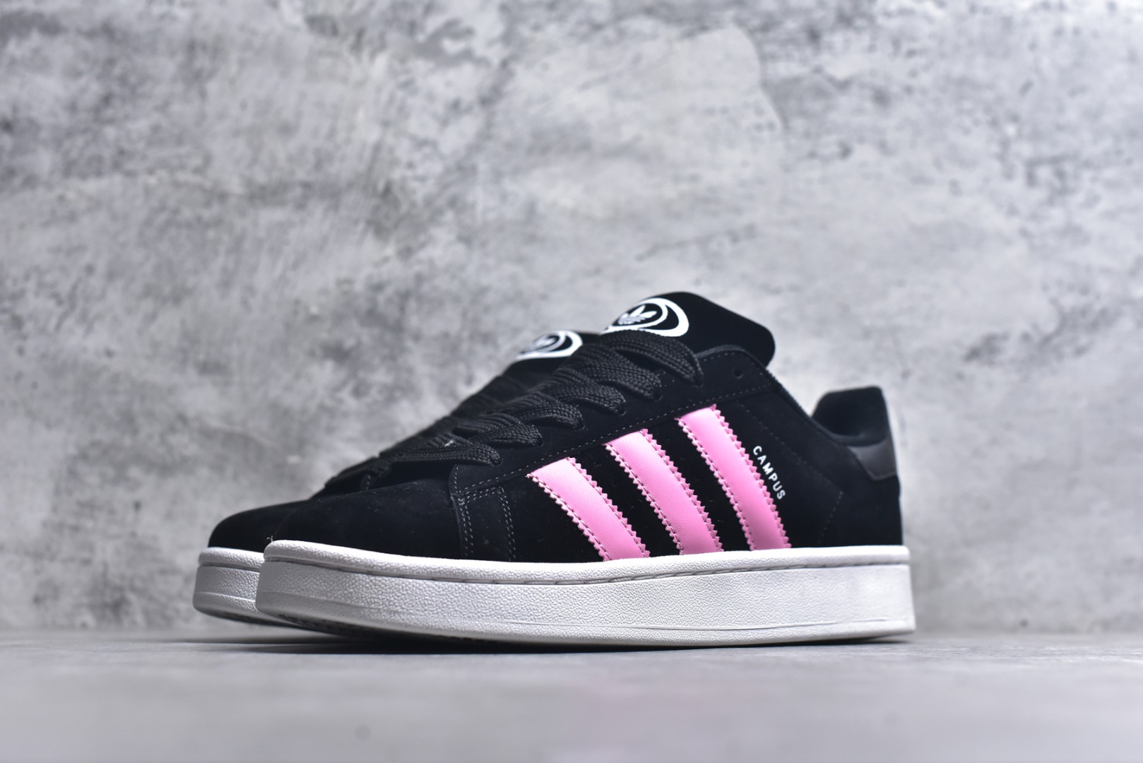 图片[2]-#Adidas 阿迪达斯 Campus 00S 三叶草校园休闲板鞋 QC标 经典白搭情侣板鞋 尺码：36 36.5 37.5 38 38.5 39 40 40.5 41 42 42.5 43 44 44.5 45-选品中心