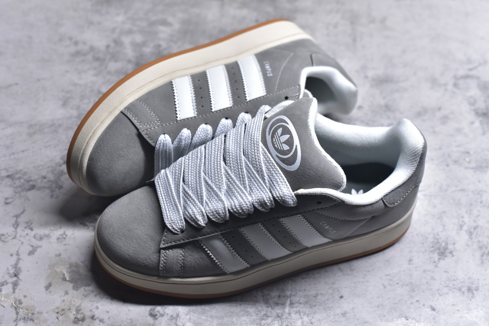 图片[7]-#Adidas 阿迪达斯 Campus 00S 三叶草校园休闲板鞋 QC标 经典白搭情侣板鞋 尺码：36 36.5 37.5 38 38.5 39 40 40.5 41 42 42.5 43 44 44.5 45-选品中心