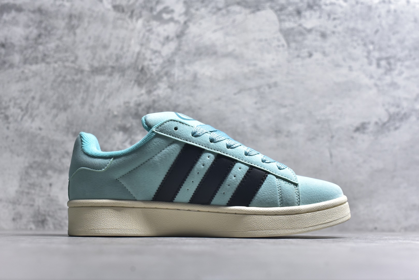 图片[3]-#Adidas 阿迪达斯 Campus 00S 三叶草校园休闲板鞋 QC标 经典白搭情侣板鞋 尺码：36 36.5 37.5 38 38.5 39 40 40.5 41 42 42.5 43 44 44.5 45-选品中心