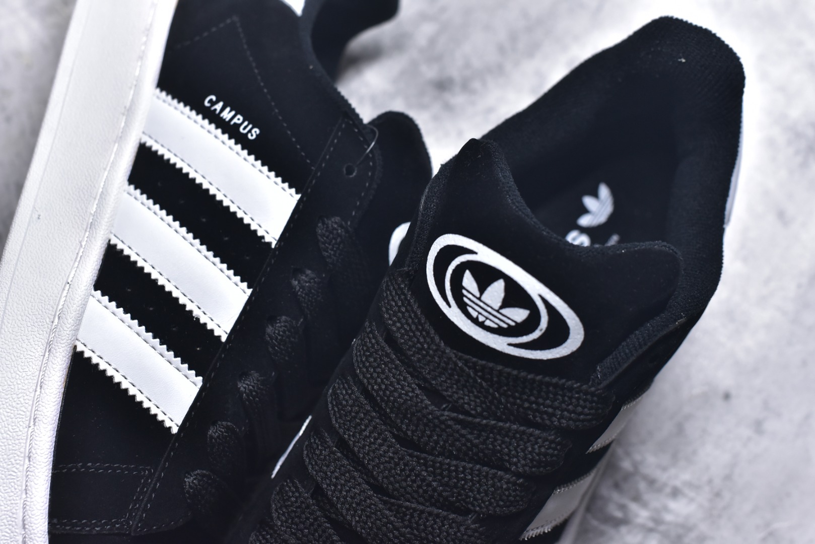 图片[9]-#Adidas 阿迪达斯 Campus 00S 三叶草校园休闲板鞋 QC标 经典白搭情侣板鞋 尺码：36 36.5 37.5 38 38.5 39 40 40.5 41 42 42.5 43 44 44.5 45-选品中心