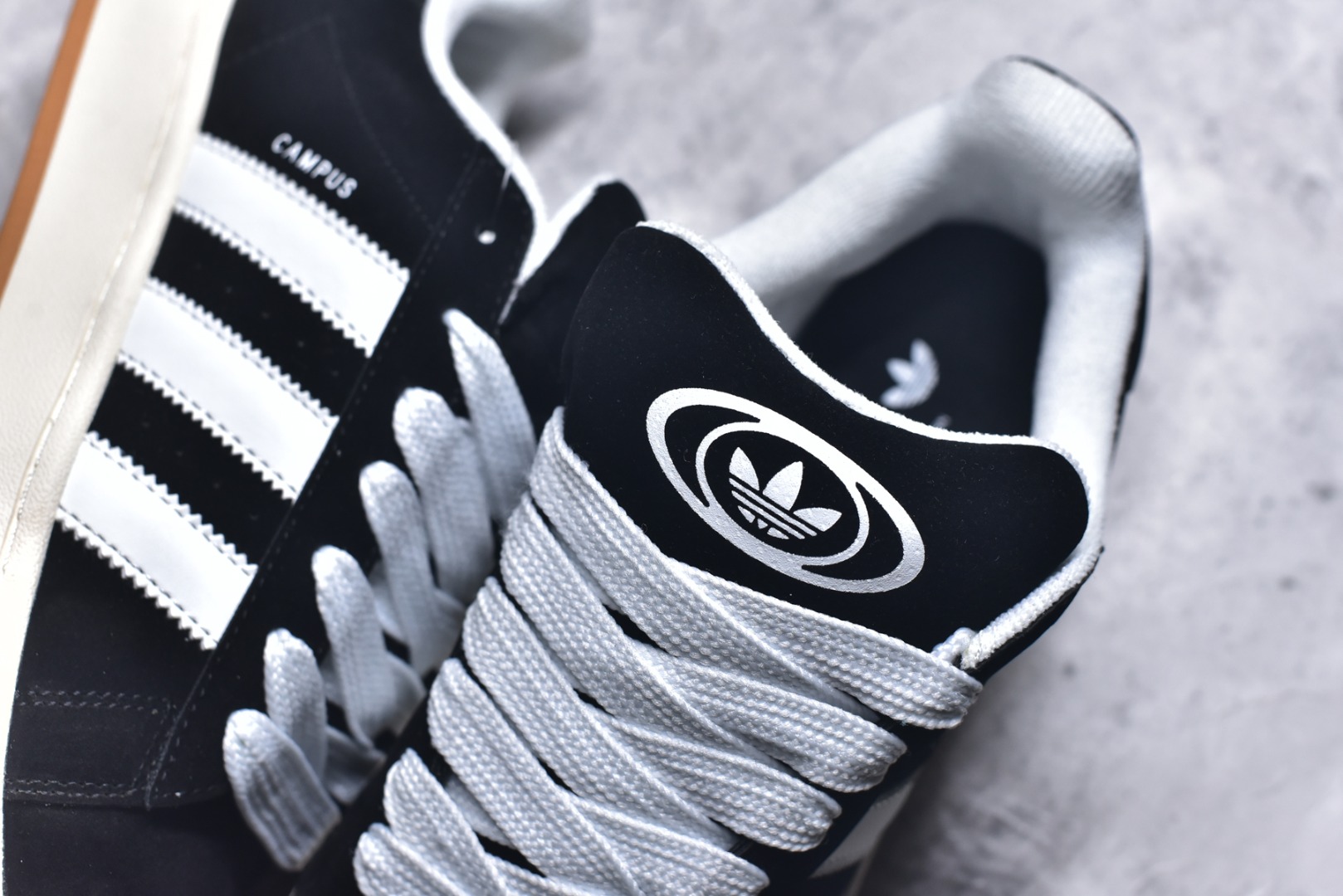 图片[9]-#Adidas 阿迪达斯 Campus 00S 三叶草校园休闲板鞋 QC标 经典白搭情侣板鞋 尺码：36 36.5 37.5 38 38.5 39 40 40.5 41 42 42.5 43 44 44.5 45-选品中心