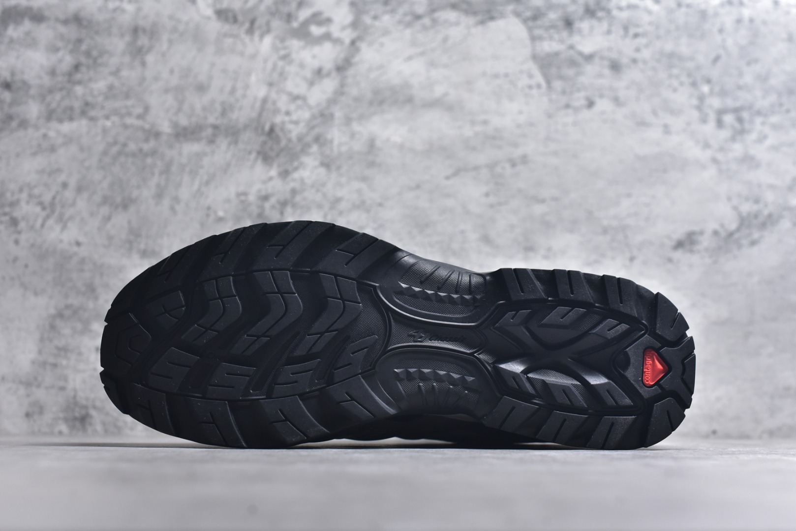 图片[6]-#Salomon XT-QUEST ADV 萨洛蒙情侣款户外机能鞋 491277 全新绿x升级版 品质大改进 ️ 全鞋改进为原厂一致材料打造 全新修长鞋型 相对老版臃肿鞋型 此版的版型更正 全新玻璃冲刀 清洁度提升 同步原版左右鞋带孔的间距加大（之前老版间距太小） 网面与鞋头材料校对一致无色差（老版网面有色差） 鞋后跟反口V字定型同步zp（老版臃肿为U字后跟反口） 鞋舌两侧鞋帮脚踝处更加直挺（之前老版往中间踏） 鞋盒黑盒改正为原版牛皮纸鞋盒 鞋头处添加☯️太极标 所有细节多次修改校正 坚持同步原版无差别 毋庸置疑全市场最好的版本💪🏻终端优势供应 尺码：36-46-选品中心