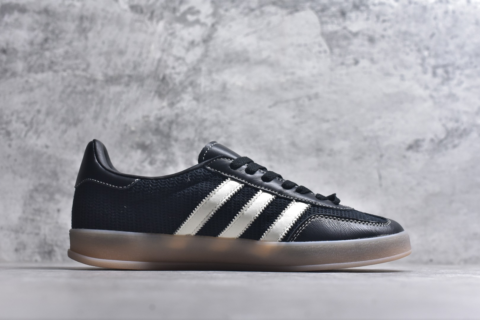 图片[3]-#Adidas Originals Gazelle Indoor JQ7084 三叶草复古休闲防滑耐磨低帮板鞋 尺码：35 36 36.5 37 38 38.5 39 40 40.5 41 42 42.5 43 44 44.5 45 3.C3-选品中心