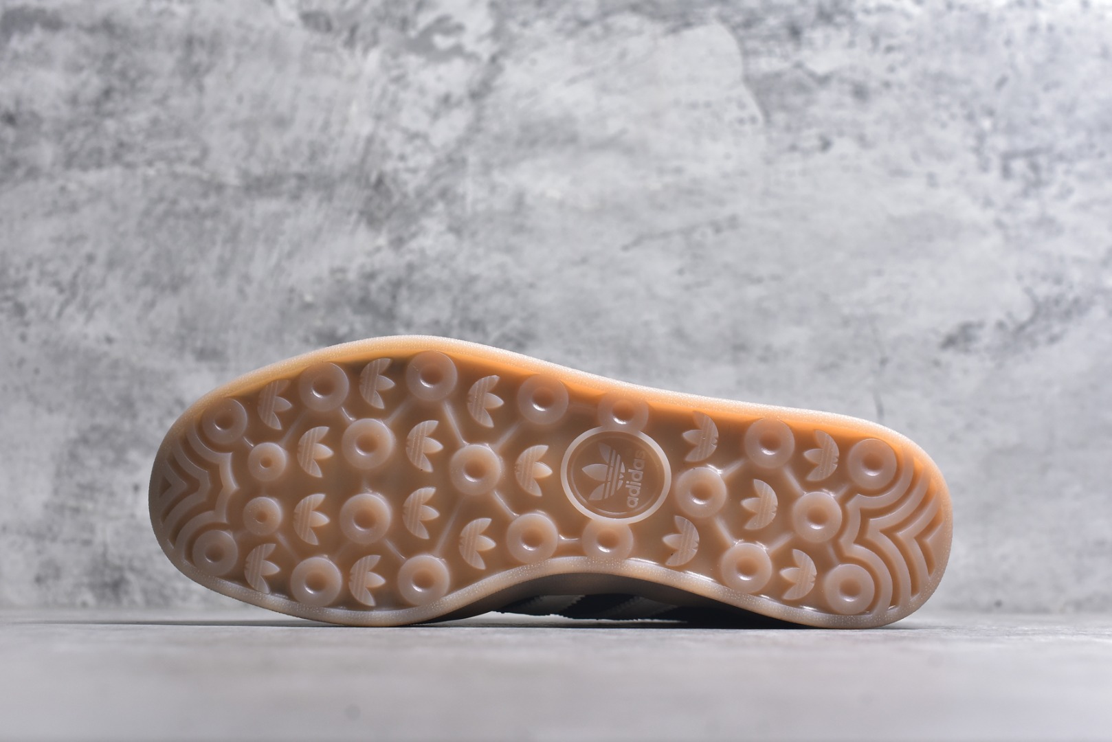 图片[6]-#Adidas Originals Gazelle Indoor JQ7084 三叶草复古休闲防滑耐磨低帮板鞋 尺码：35 36 36.5 37 38 38.5 39 40 40.5 41 42 42.5 43 44 44.5 45 3.C3-选品中心