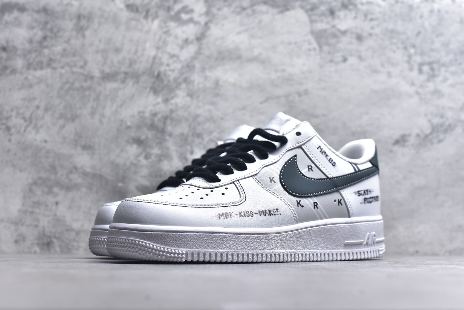 图片[2]-#Nike Air Force 1\’07 Low 简墨 空军一号低帮休闲板鞋 ZH0316-127 #定制皮料 定制鞋盒 原楦原纸板 纯正空军版型 内置全掌气垫 尺码：36 36.5 37.5 38 38.5 39 40 40.5 41 42 42.5 43 44 44.5 45-选品中心