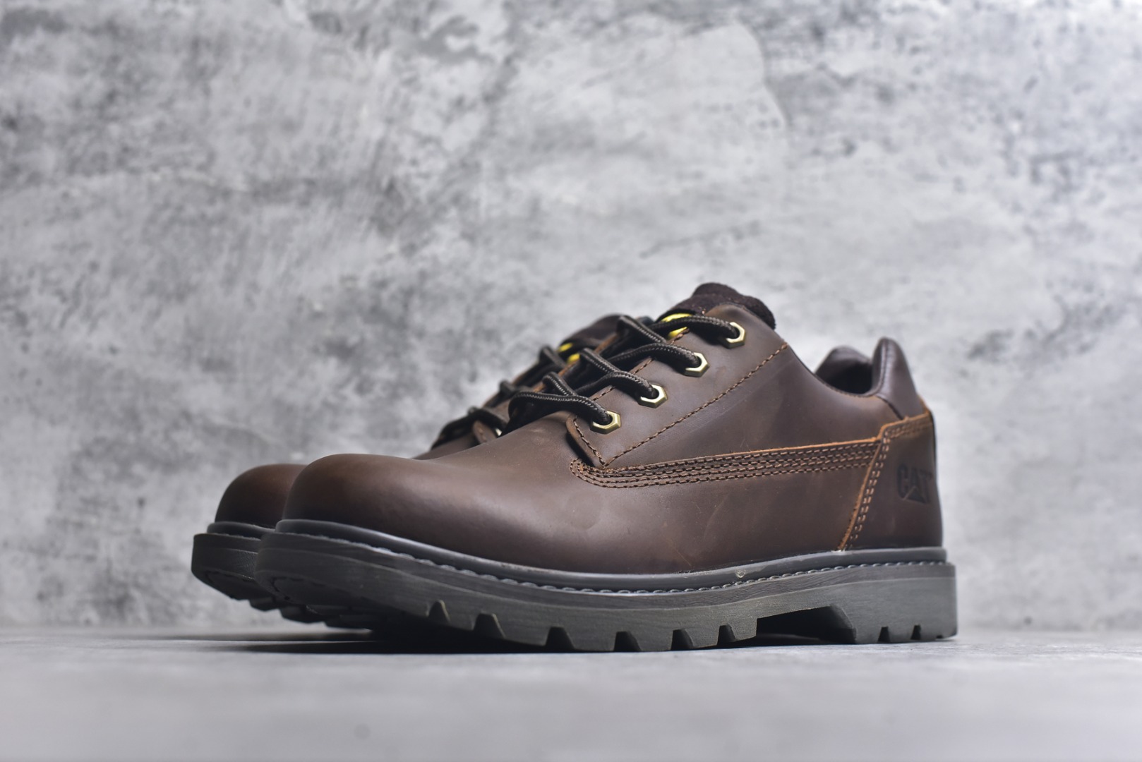 图片[2]-#卡特CAT卡特 硬汉推土机品牌经典百搭户外休闲大黄靴系列#广东大厂品质 秋冬新款 常年主打 时尚潮流搭配 面料釆用意大利进口磨砂牛皮 全鞋真牛皮材料 大底到五金都是代工厂原材料制作 好货不杀猪 首单质量严格把控 全套官网统一包装 今年冬季防寒户外专用 日常随意搭配 型男必备 尺码：38 39 40 41 42 43 44-选品中心