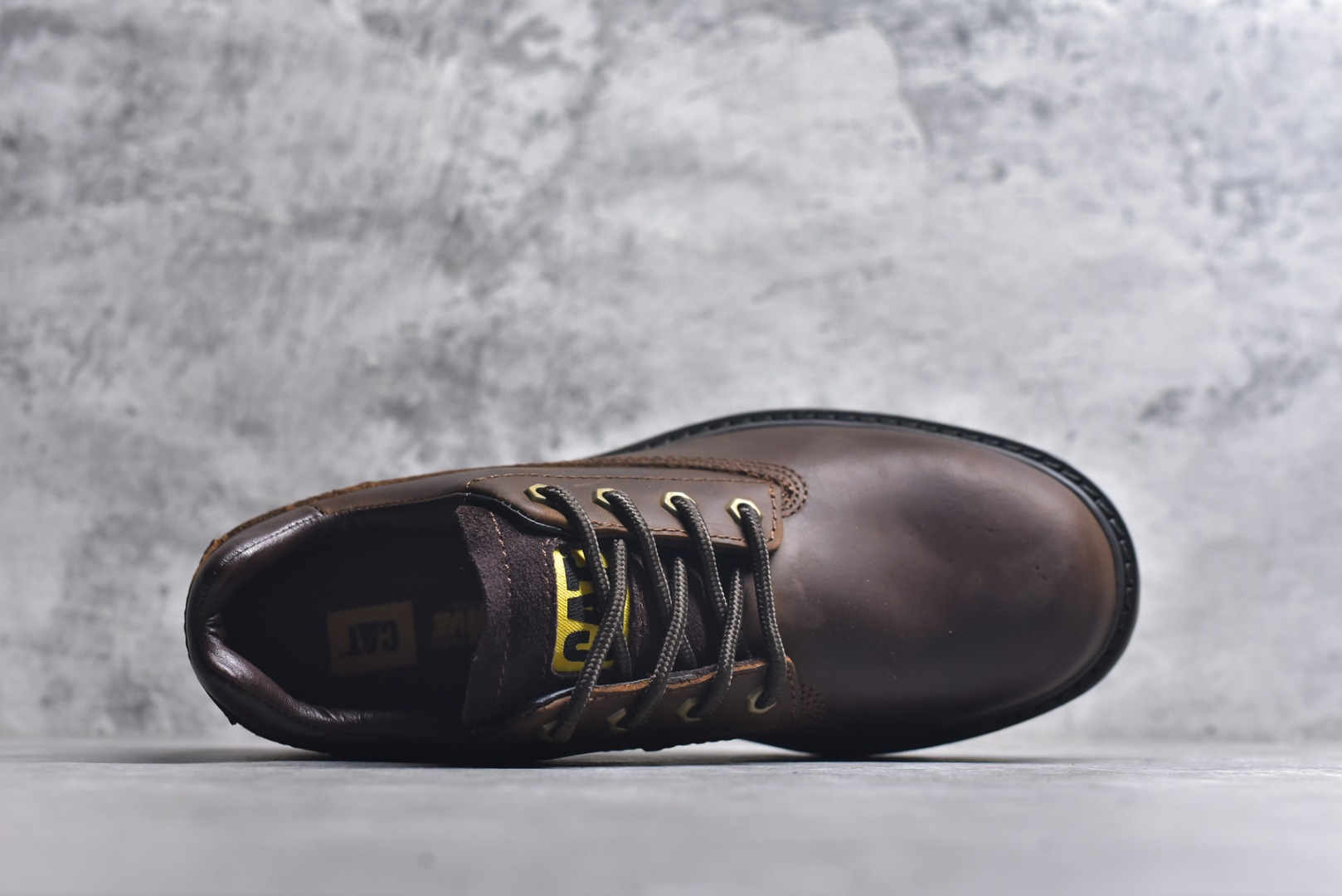 图片[4]-#卡特CAT卡特 硬汉推土机品牌经典百搭户外休闲大黄靴系列#广东大厂品质 秋冬新款 常年主打 时尚潮流搭配 面料釆用意大利进口磨砂牛皮 全鞋真牛皮材料 大底到五金都是代工厂原材料制作 好货不杀猪 首单质量严格把控 全套官网统一包装 今年冬季防寒户外专用 日常随意搭配 型男必备 尺码：38 39 40 41 42 43 44-选品中心