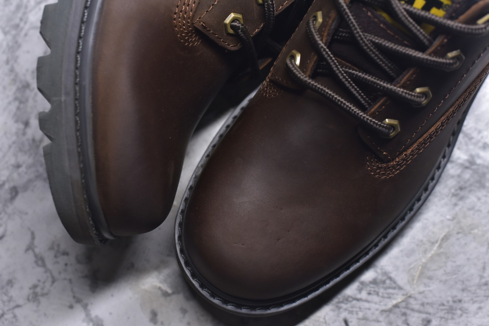 图片[8]-#卡特CAT卡特 硬汉推土机品牌经典百搭户外休闲大黄靴系列#广东大厂品质 秋冬新款 常年主打 时尚潮流搭配 面料釆用意大利进口磨砂牛皮 全鞋真牛皮材料 大底到五金都是代工厂原材料制作 好货不杀猪 首单质量严格把控 全套官网统一包装 今年冬季防寒户外专用 日常随意搭配 型男必备 尺码：38 39 40 41 42 43 44-选品中心